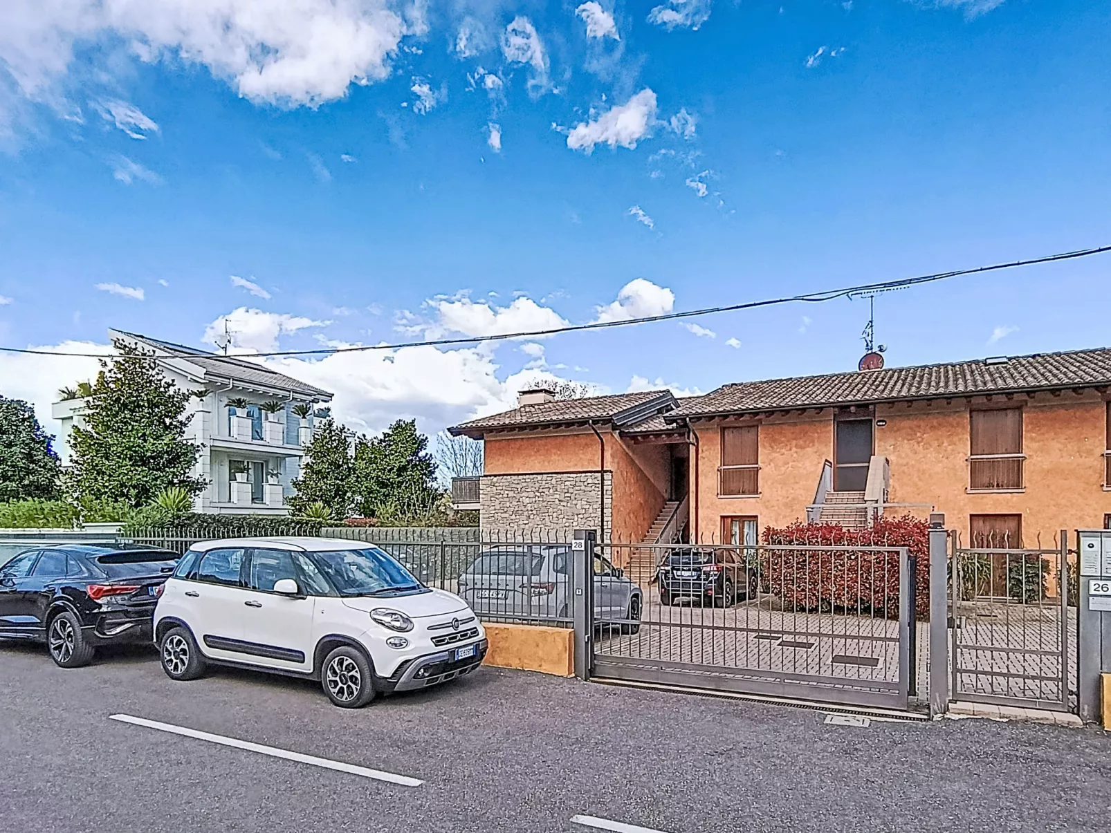 Parma House - Buiten