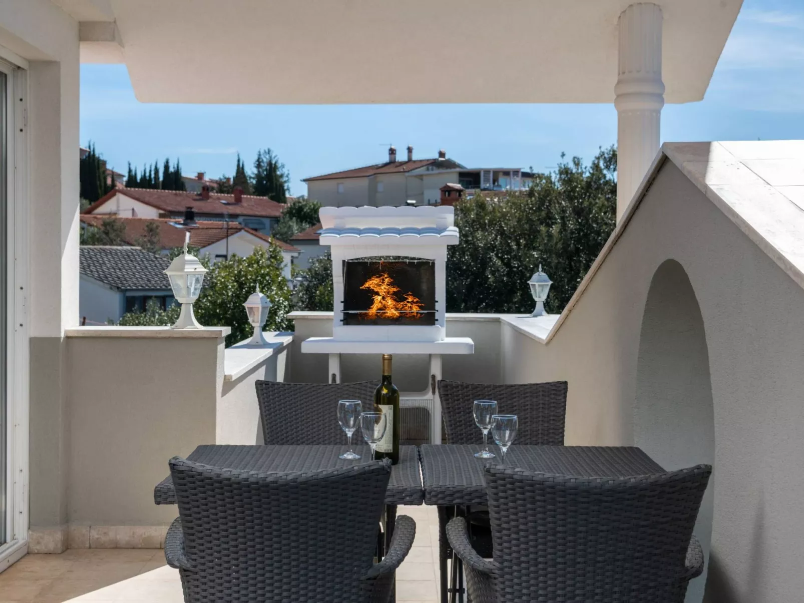 Apartments Donatella -Apt 2- mit Meerblick