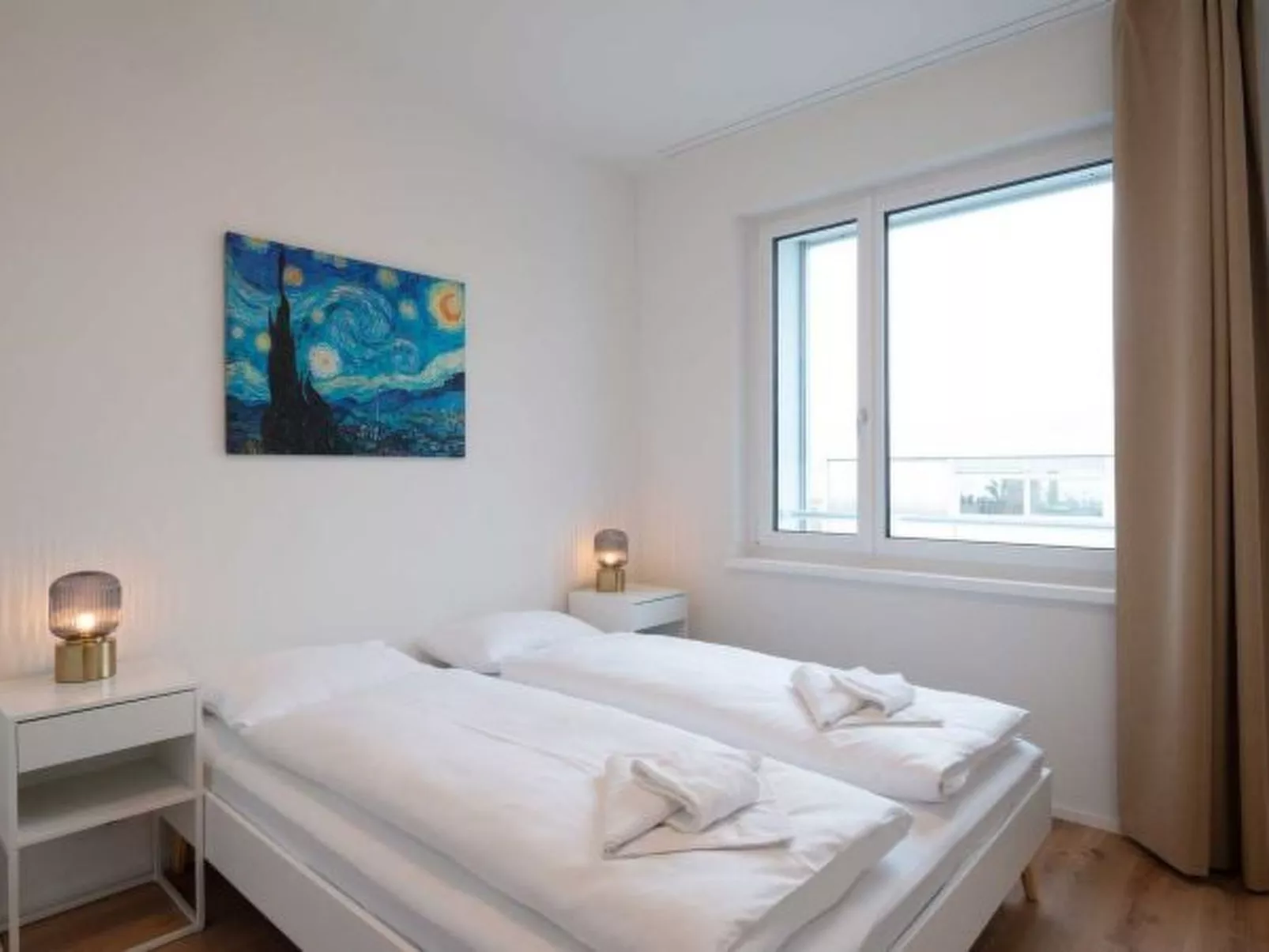 ZH Blue 3 - Letzigrund HITrental Apartment