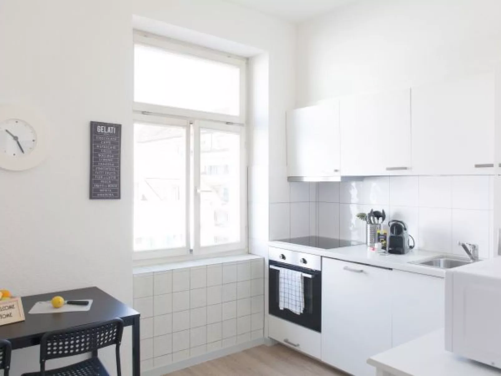 ZH Bellevue 3 - HITrental Seefeld Apartment