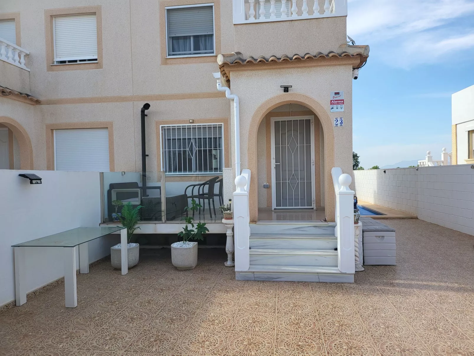 "Vao -New sierra golf"