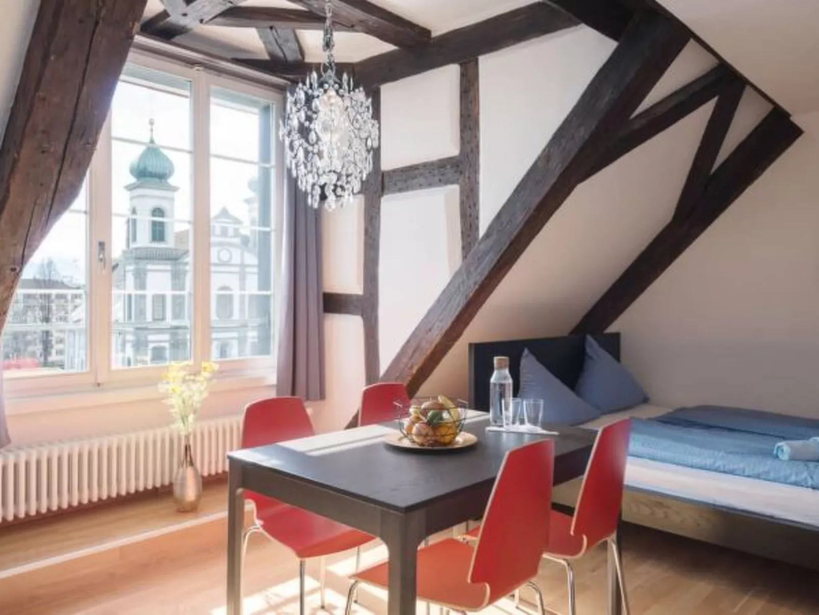 LU Mars IVb - Chapel Bridge HITrental Apartment