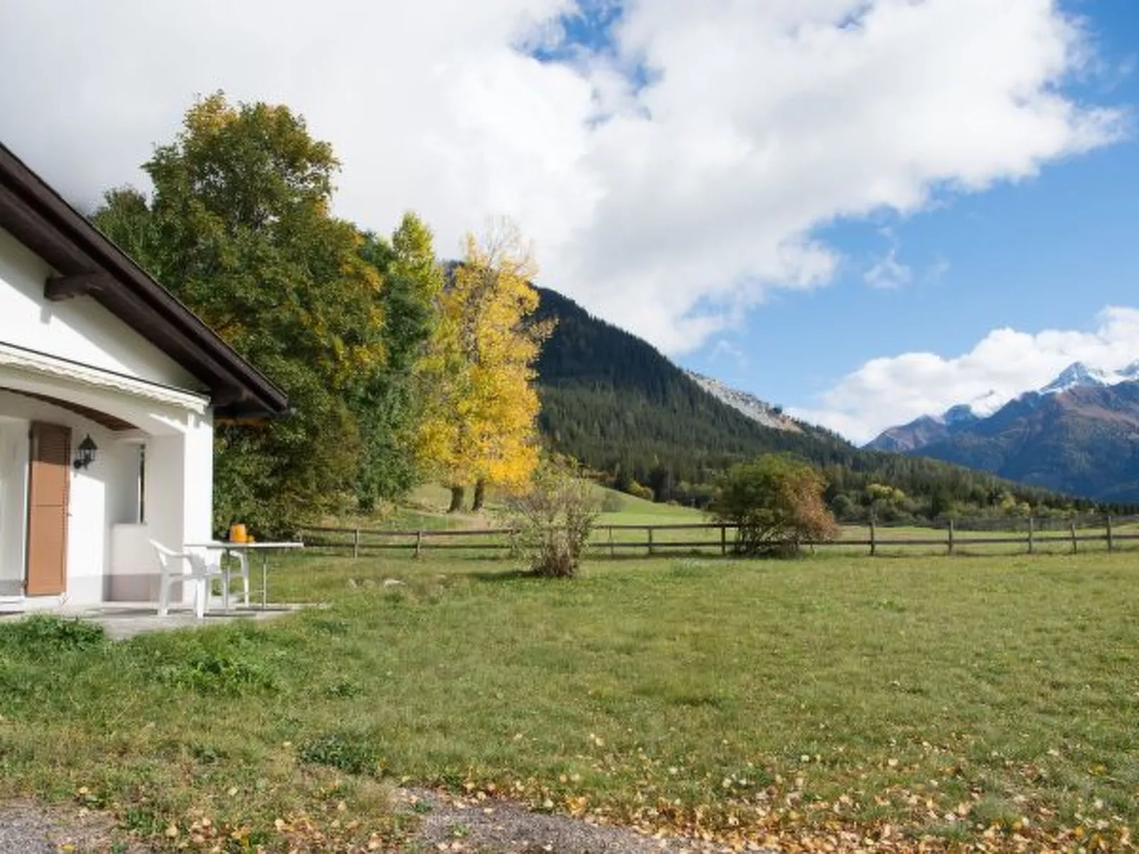 Mit Garten Tgeasa Schilendra-Lantsch/Lenz