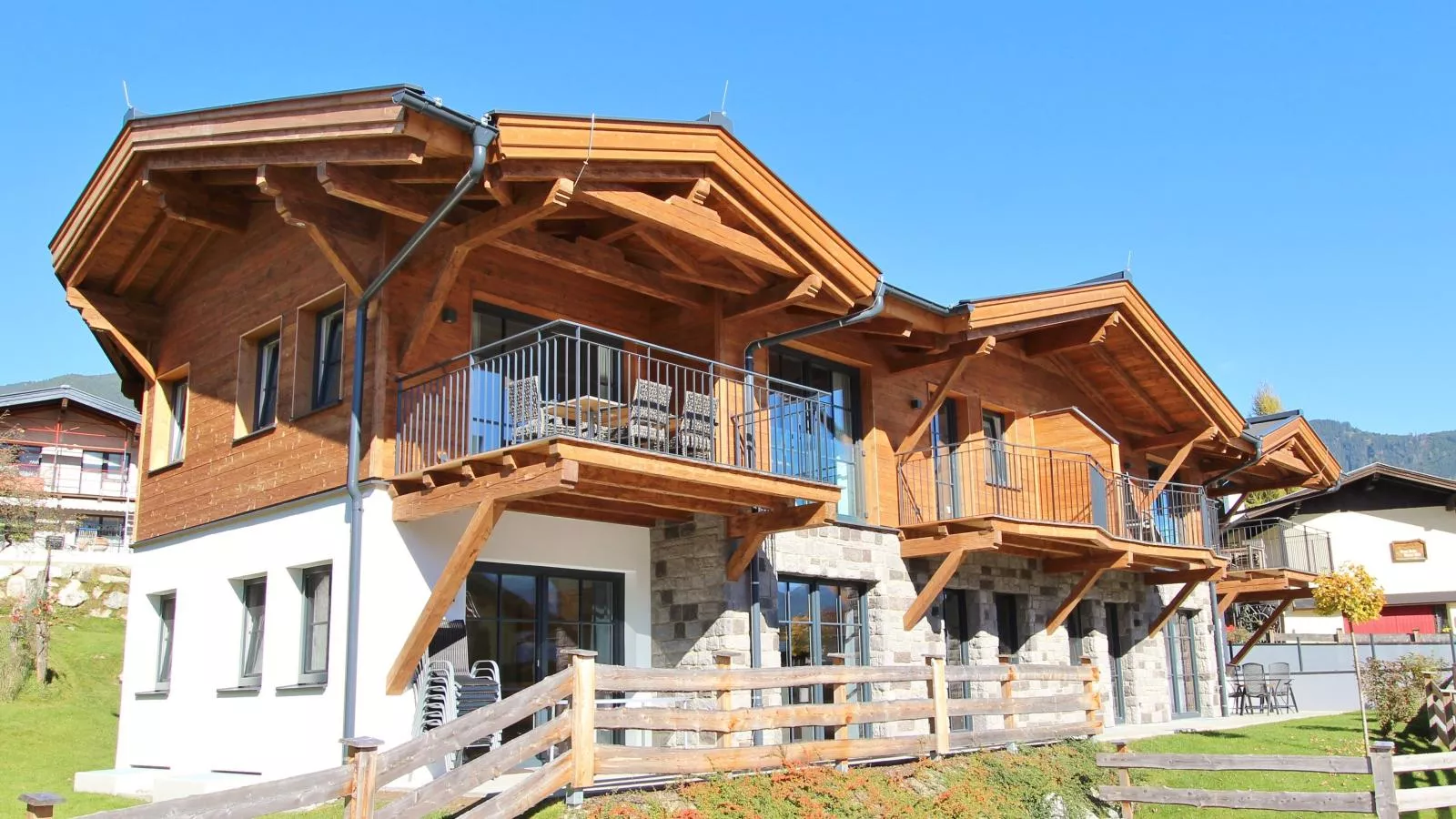 Luxury Tauern Suite Walchen-Kaprun 3-Buitenkant zomer