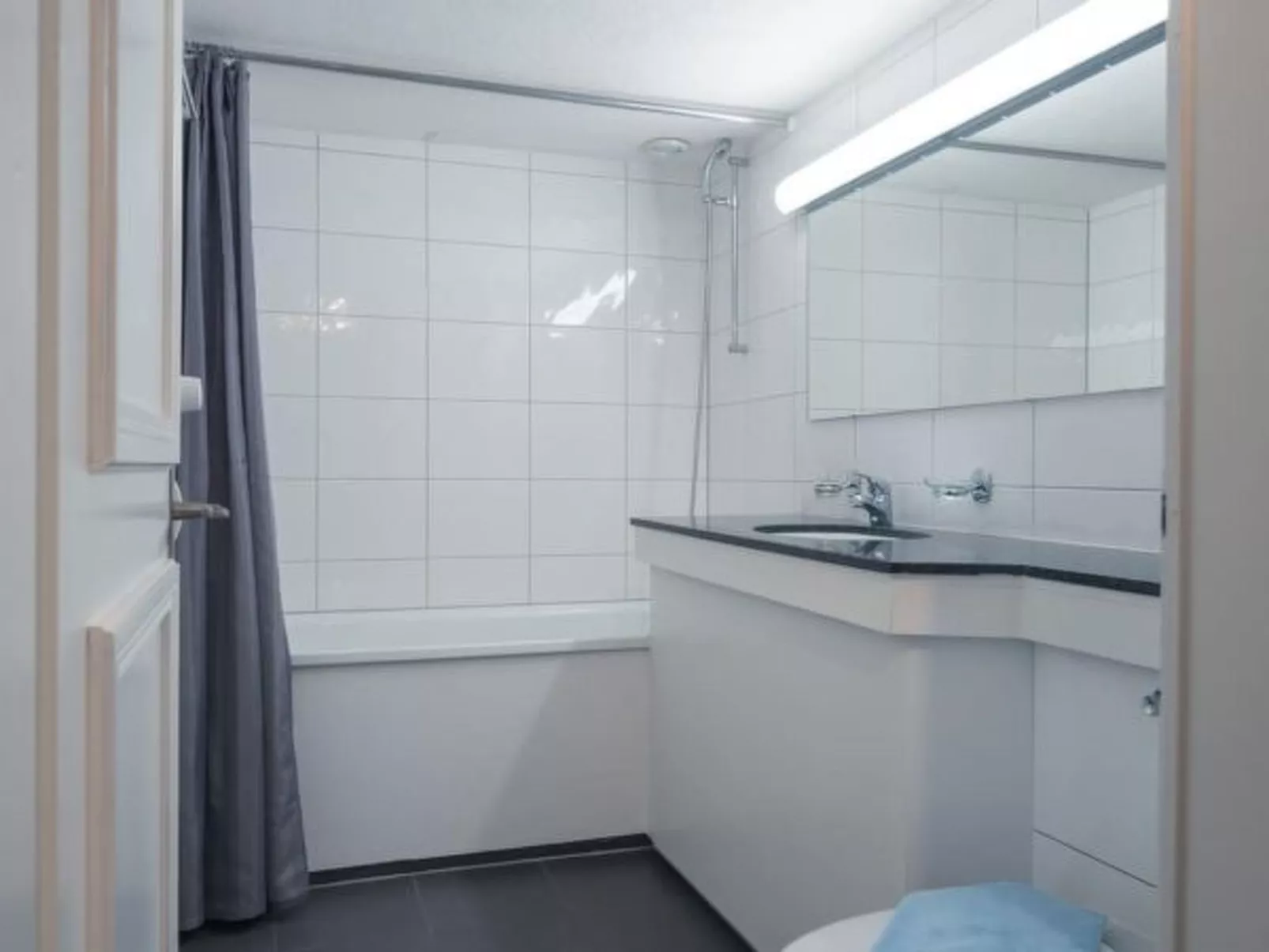 LU Mars IVa - Chapel Bridge HITrental Apartment