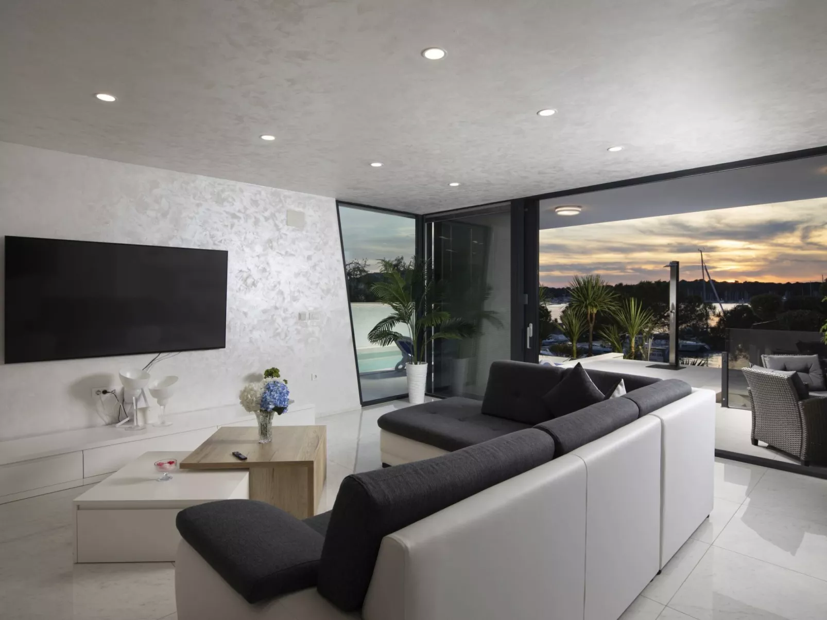 Luxury apartment Kevin - Image-tags.info