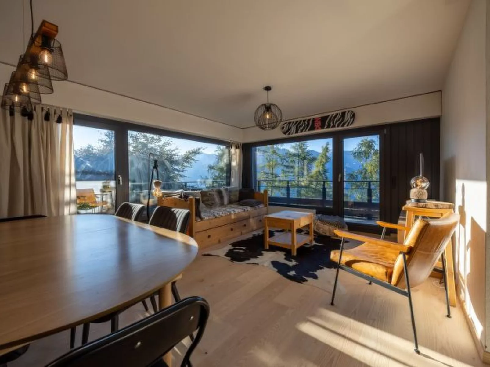 Nid d'Aigle J0 - Cosy, proche centre, 2 chambres - Binnen