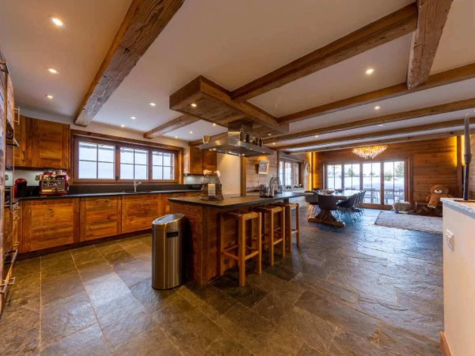 Luxury Alps Chalet YOLO - Binnen