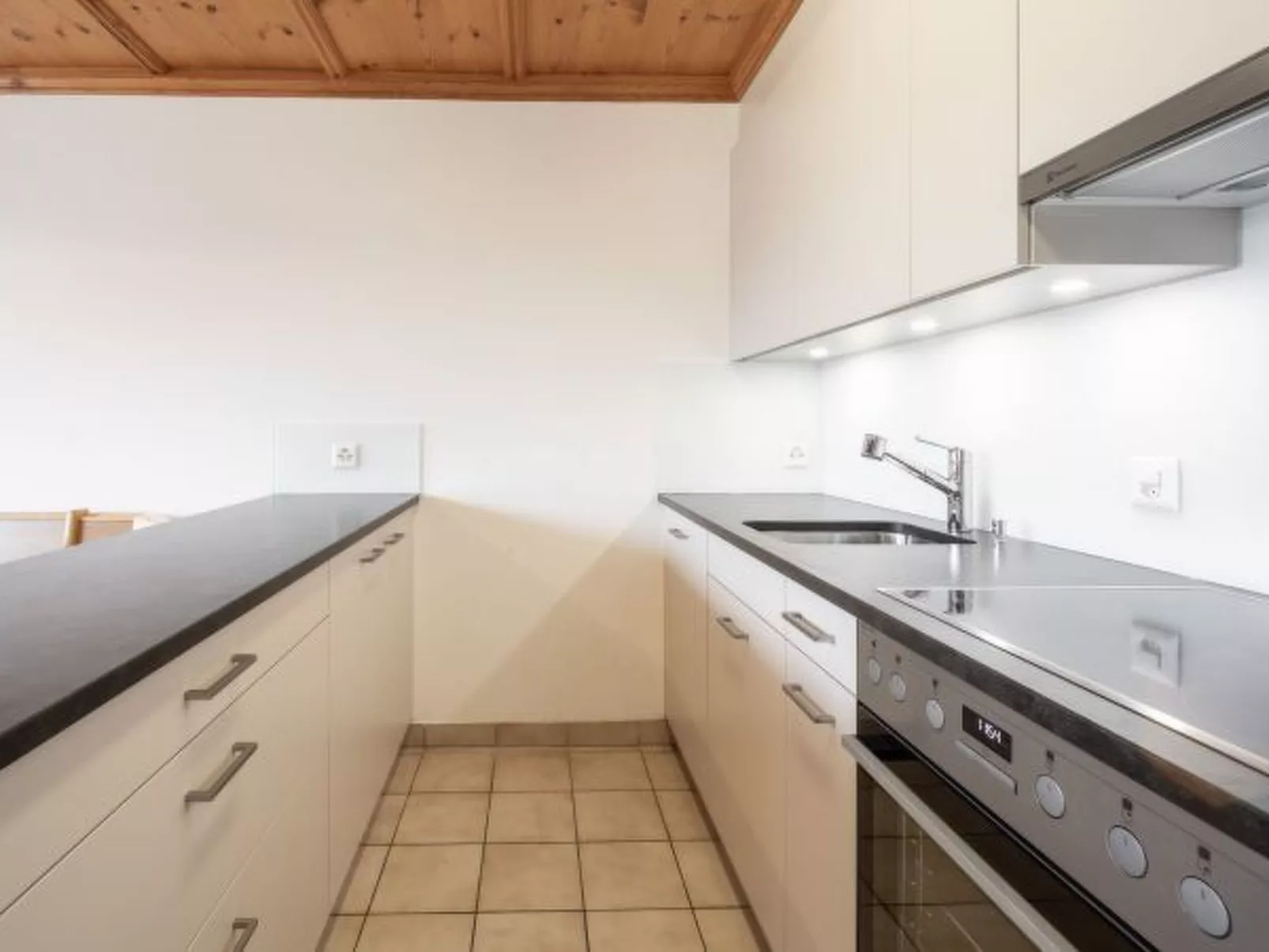 Val Signina 1-13a - Binnen