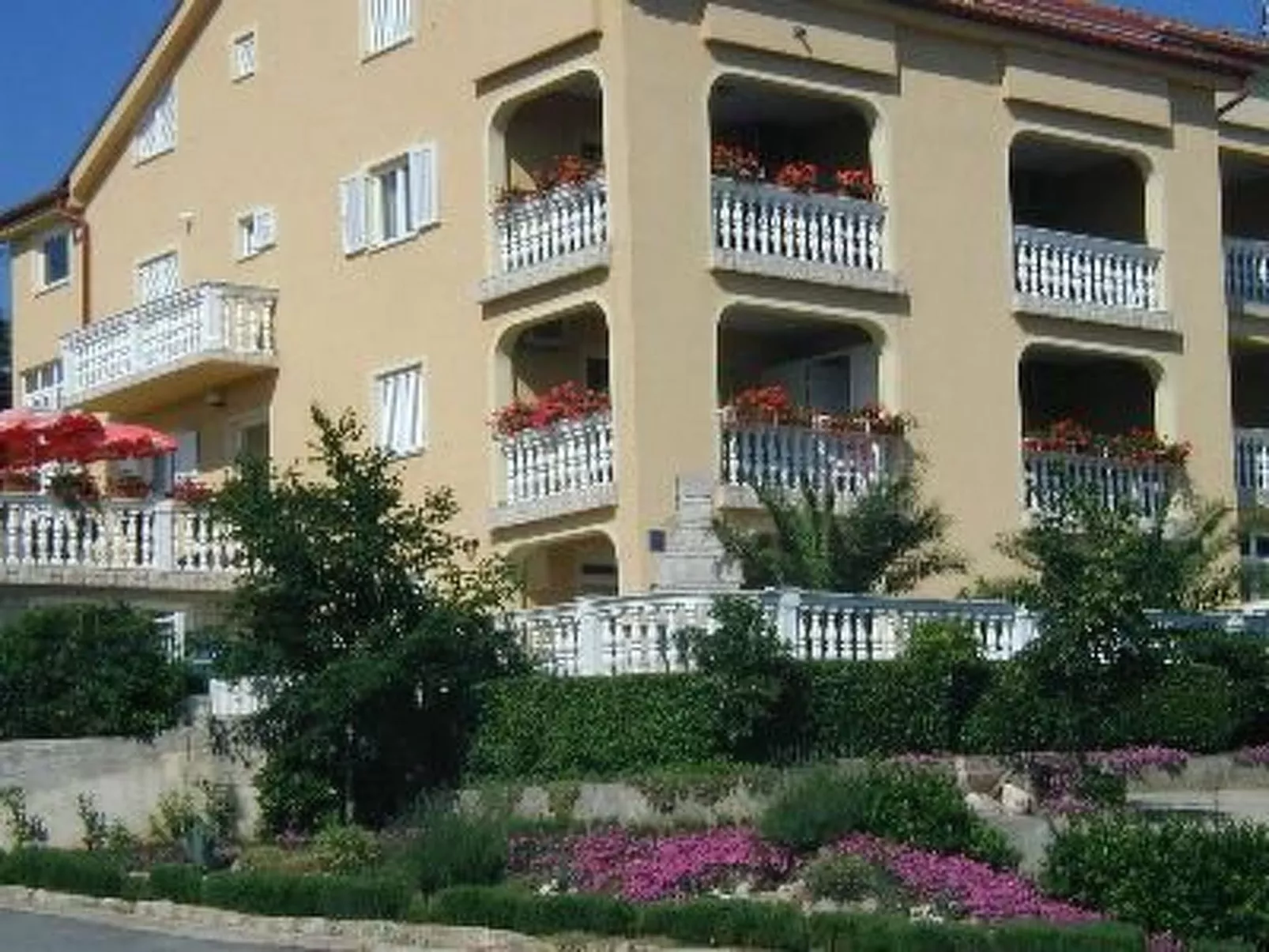 Gemütliches Erdgeschossstudio - Image-tags.info