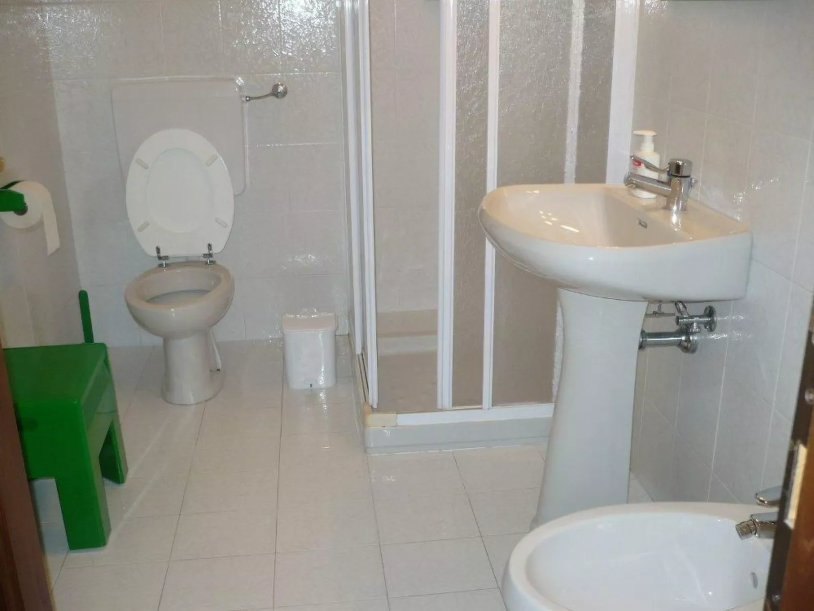 Cottage 'Red 5' mit Blick aufs Wasser - Image-tags.info