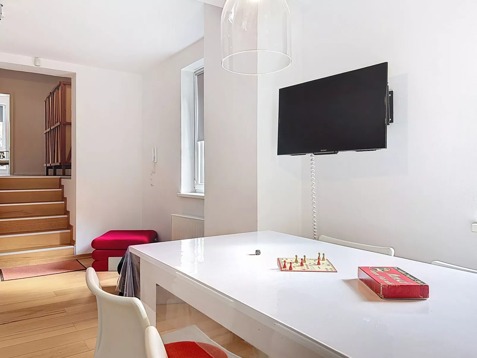 Wohnung 2 rechts - Binnen