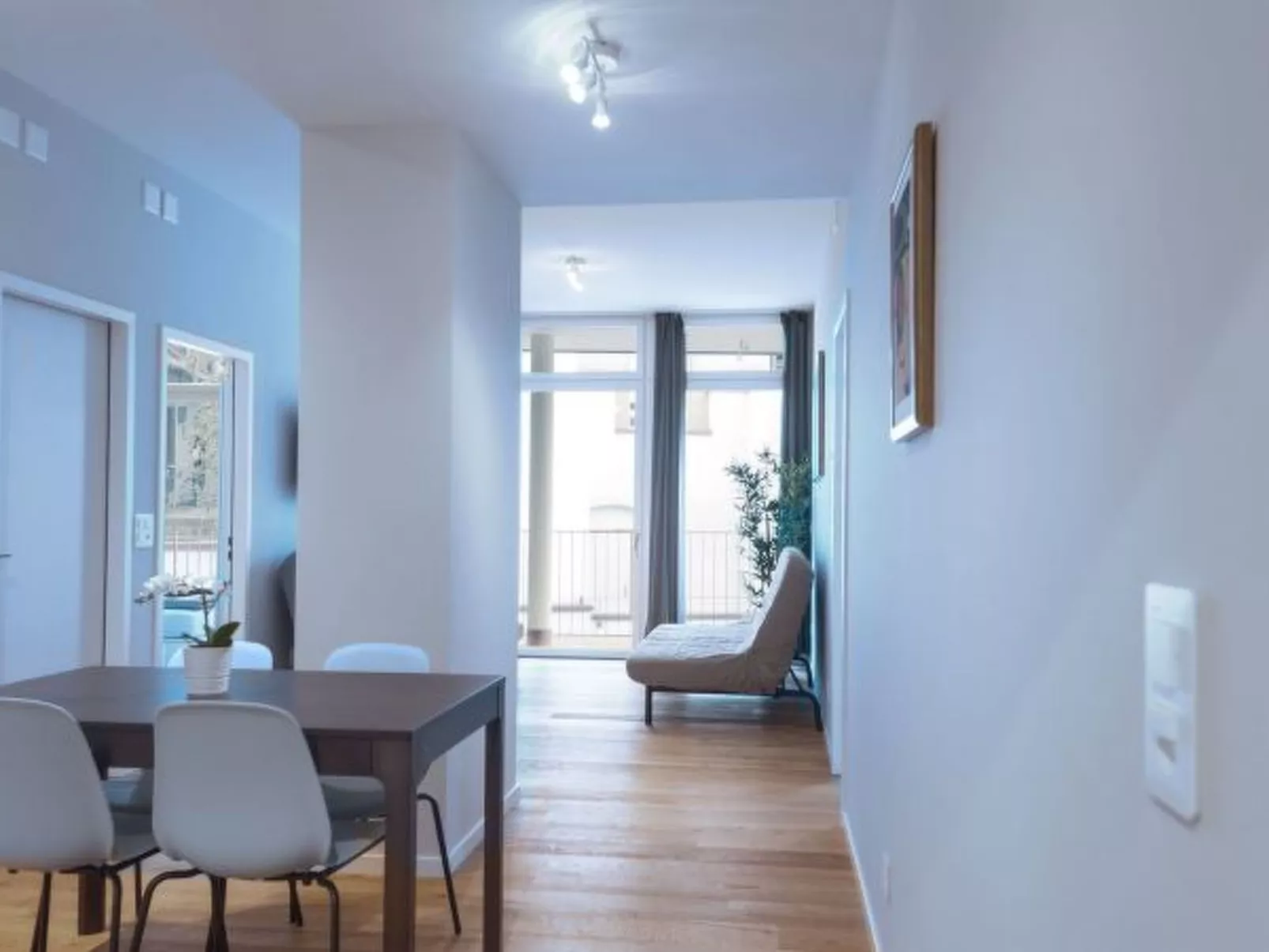 BS Miró I - Marktplatz HITrental Apartment - Binnen