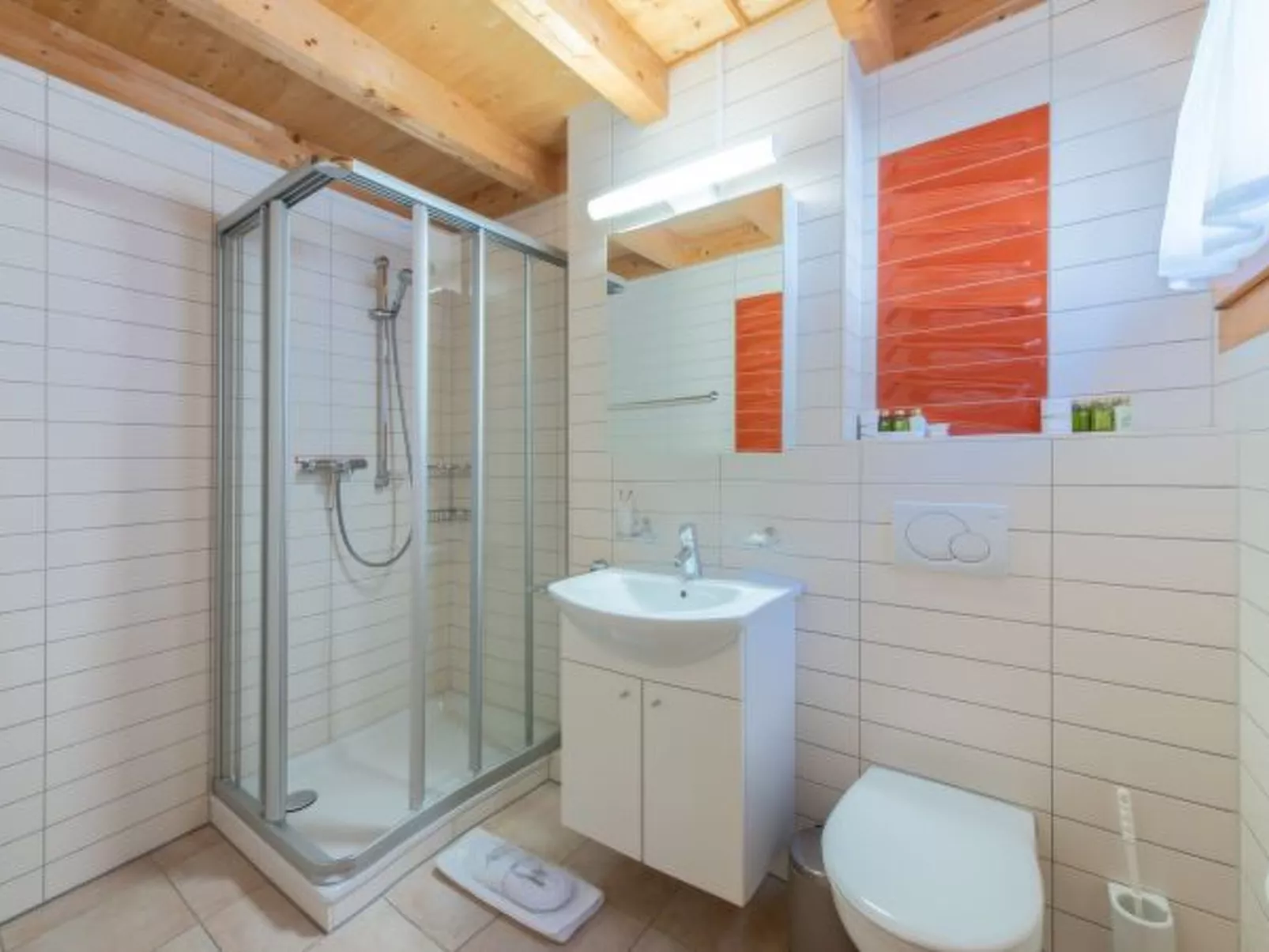 Racers Retreat 10 - Binnen