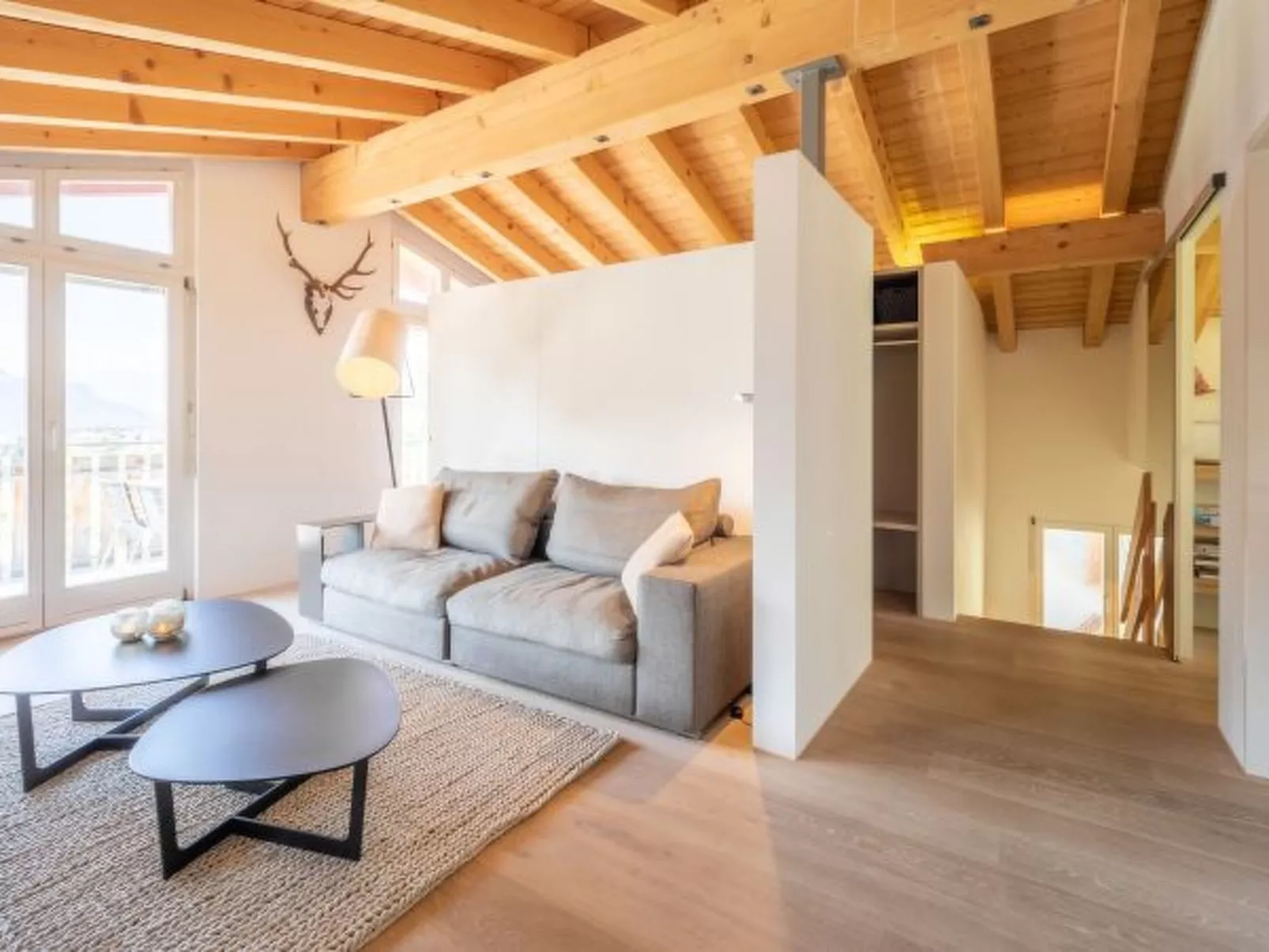 COCOON-LAAX - Binnen