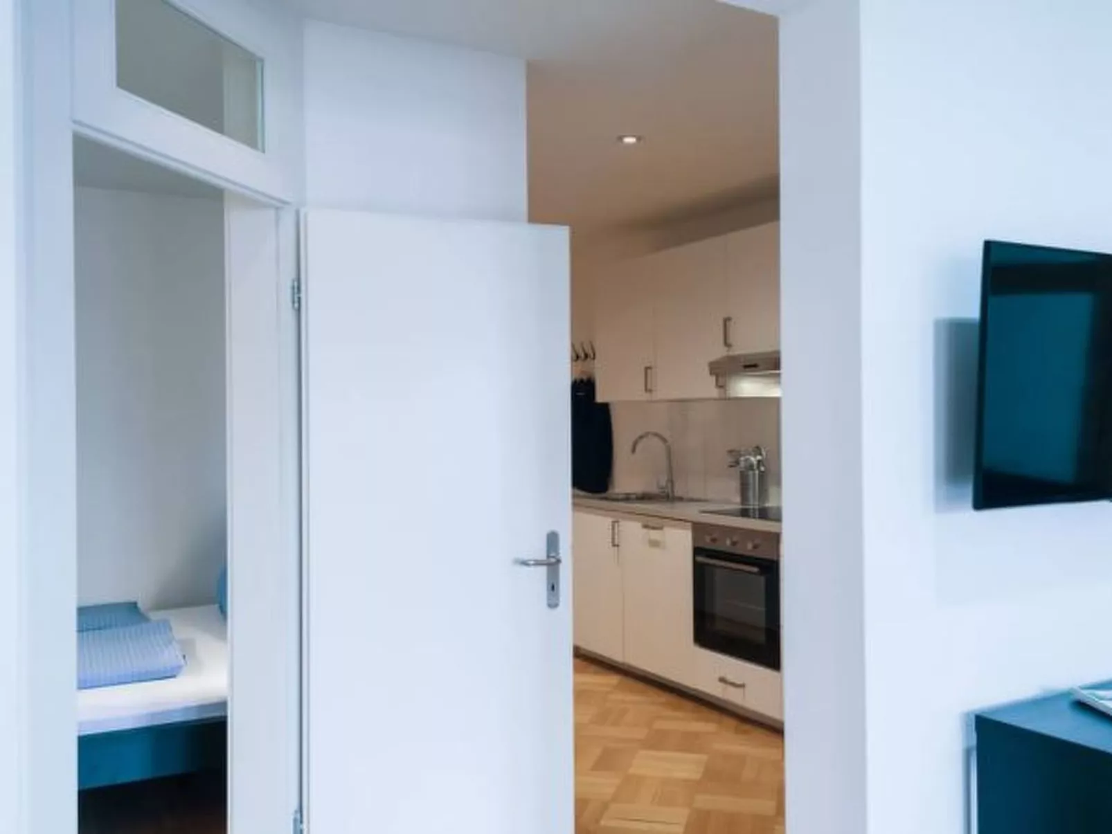 LU Neptun I - Chapel bridge HITrental Apartment - Binnen