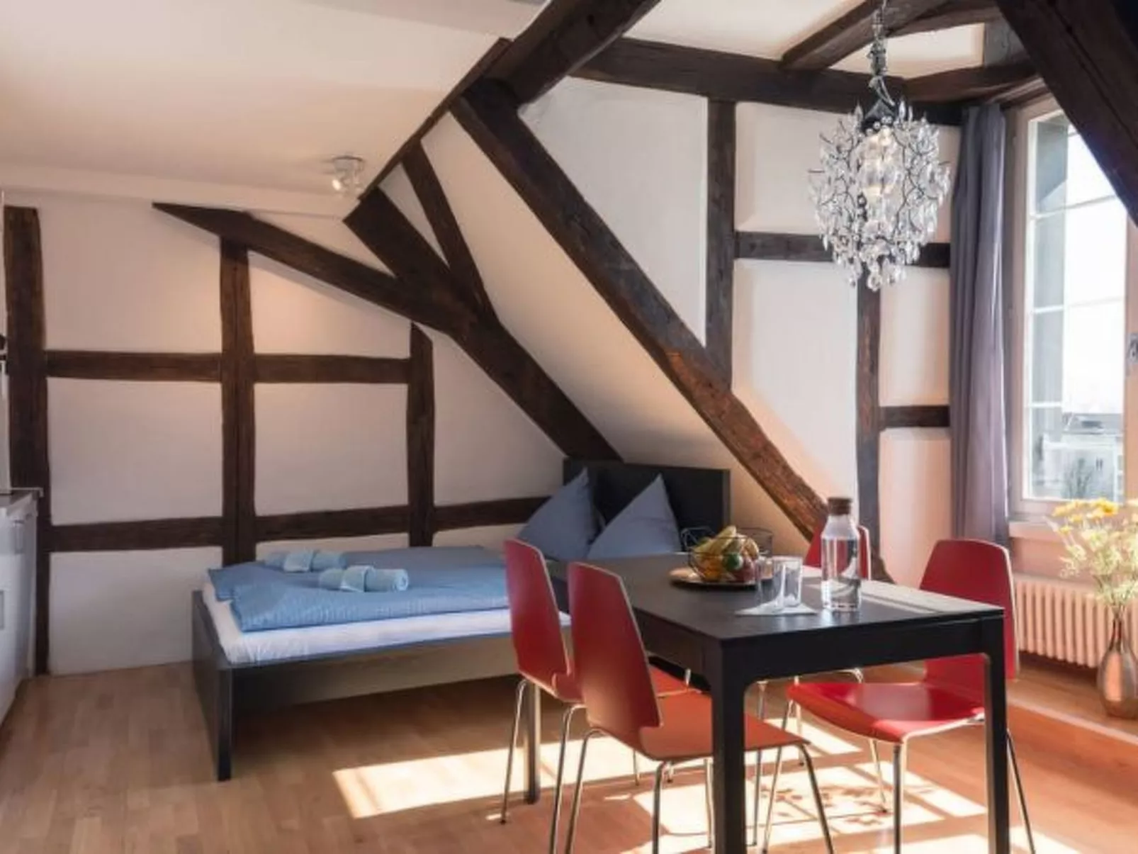 LU Mars IVb - Chapel Bridge HITrental Apartment - Binnen