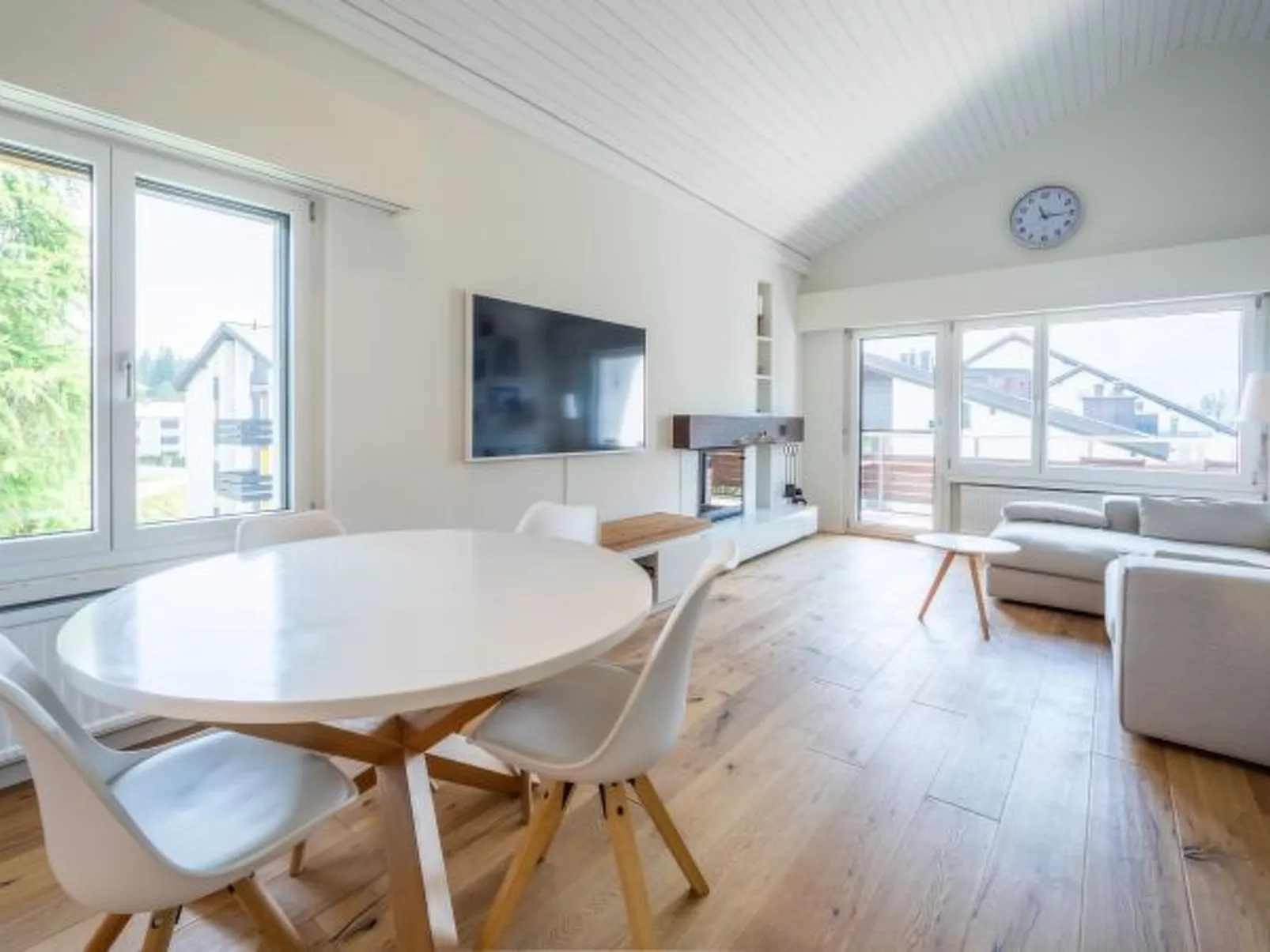 Casa Curnera 8 - Binnen