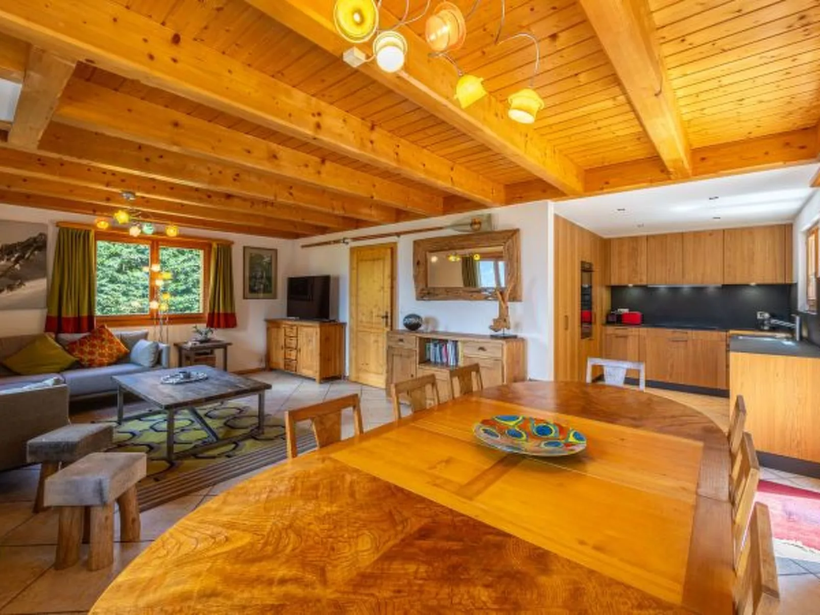 Chalet La Vue - hammam, pet friendly, amazing view - Binnen