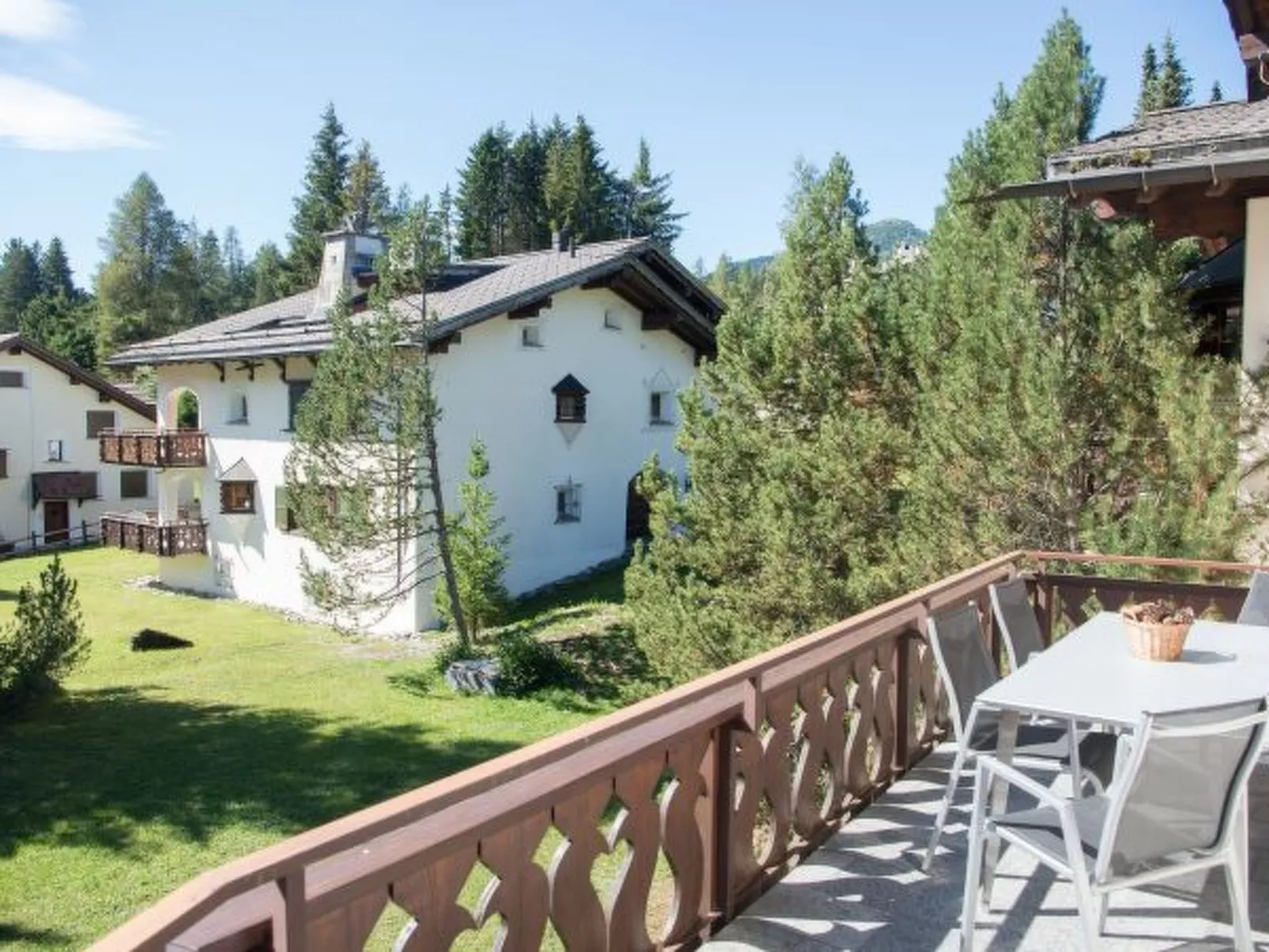 Mit Whirlpool für 6 Personen-Lenzerheide - Buiten