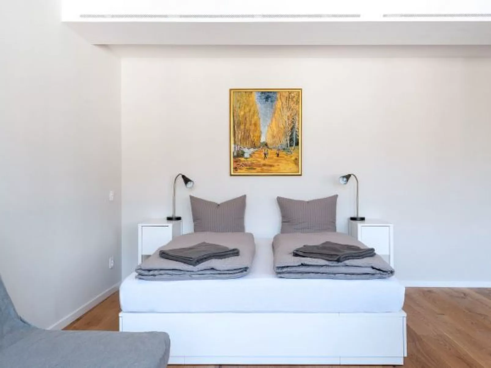 BS Van Gogh IV - Marktplatz HITrental Apartment - Binnen