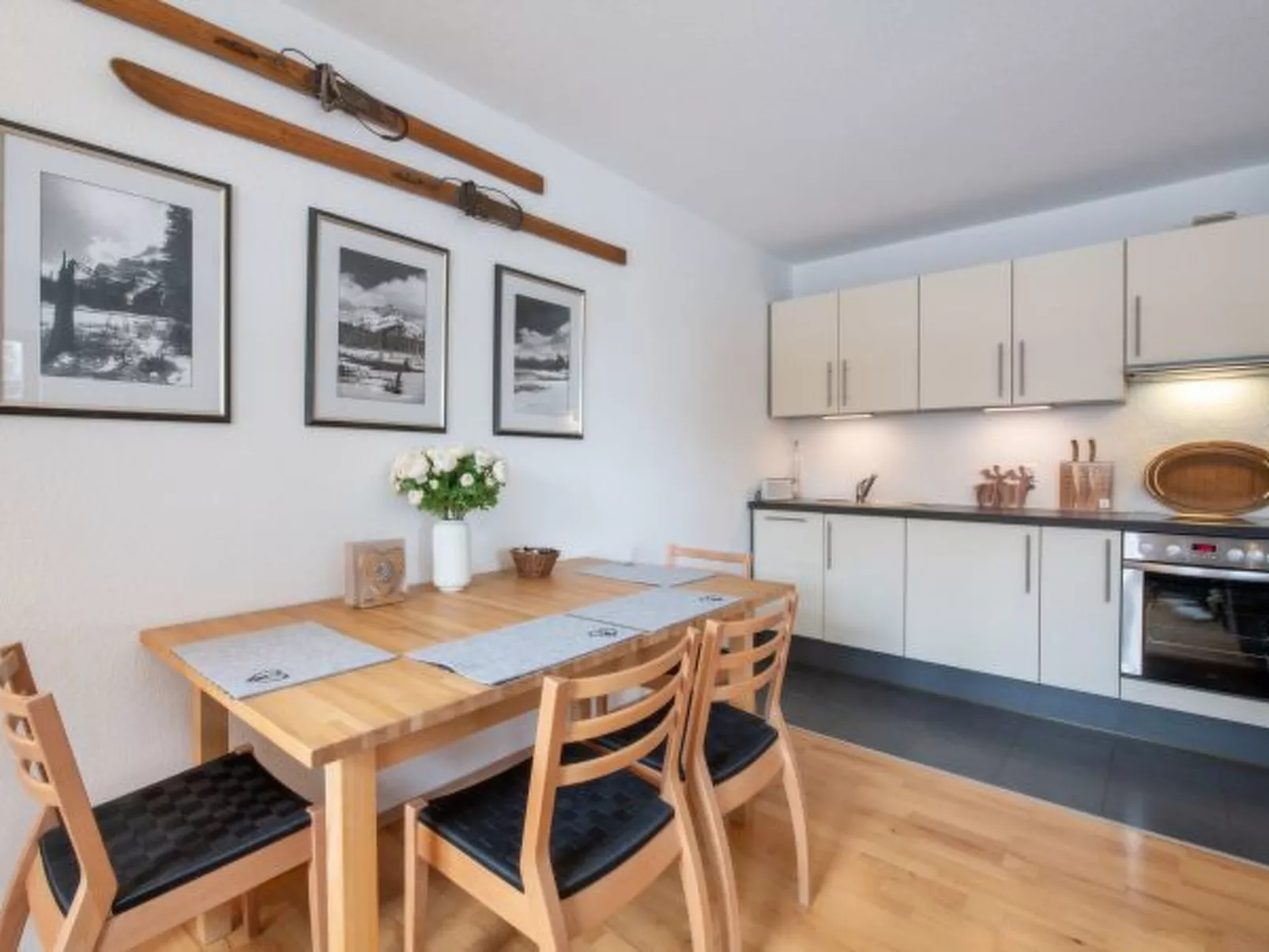 Chalet Alpina - Binnen