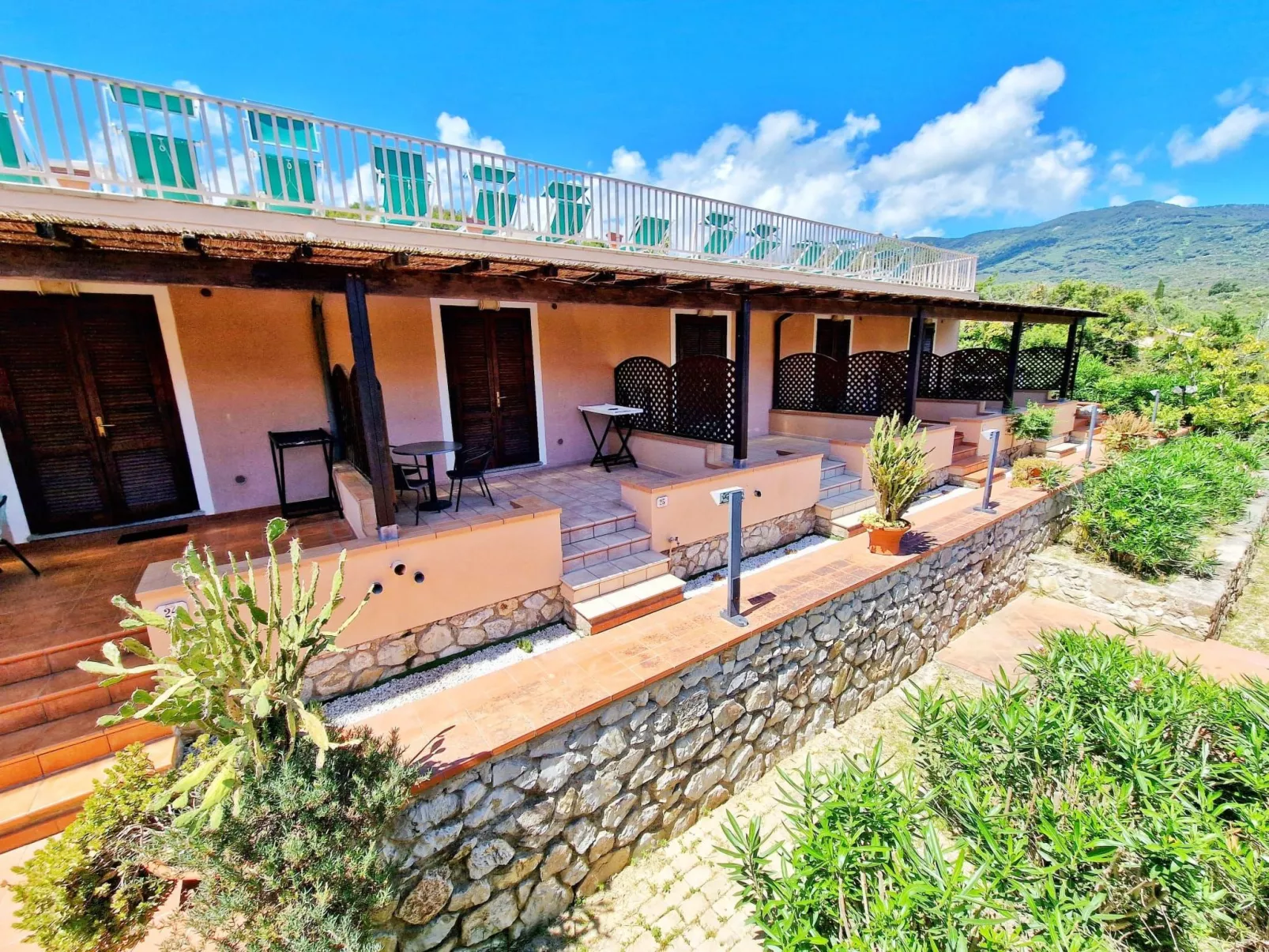 Ein-Zimmer-Wohnung 3 Betten - Buiten