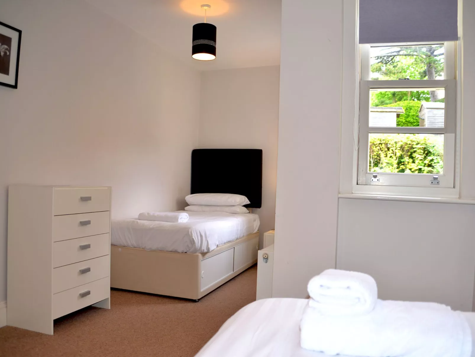 Modern eingerichtete Ferienwohnung in der ersten Etage mit Panorama-Meerblick v - Image-tags.info