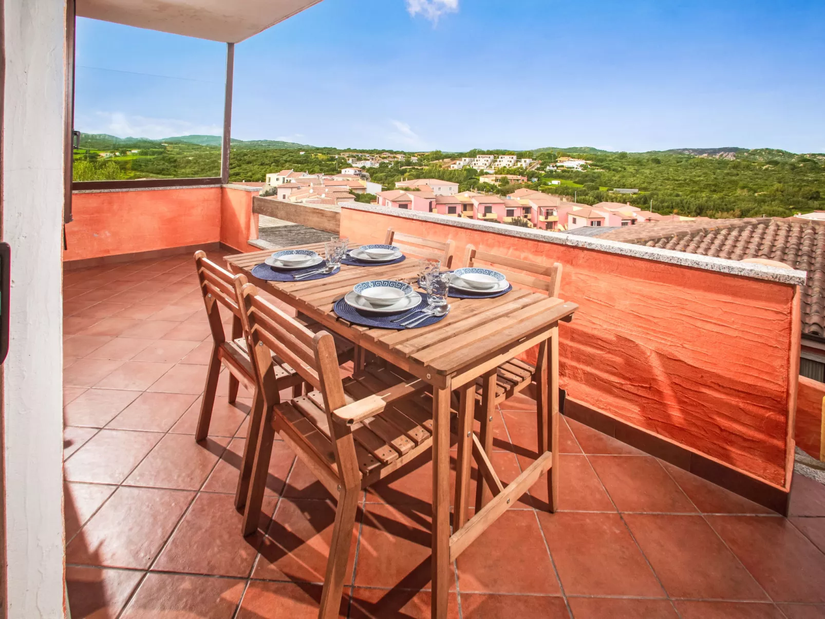 Luminoso trilocale eolo - Buiten