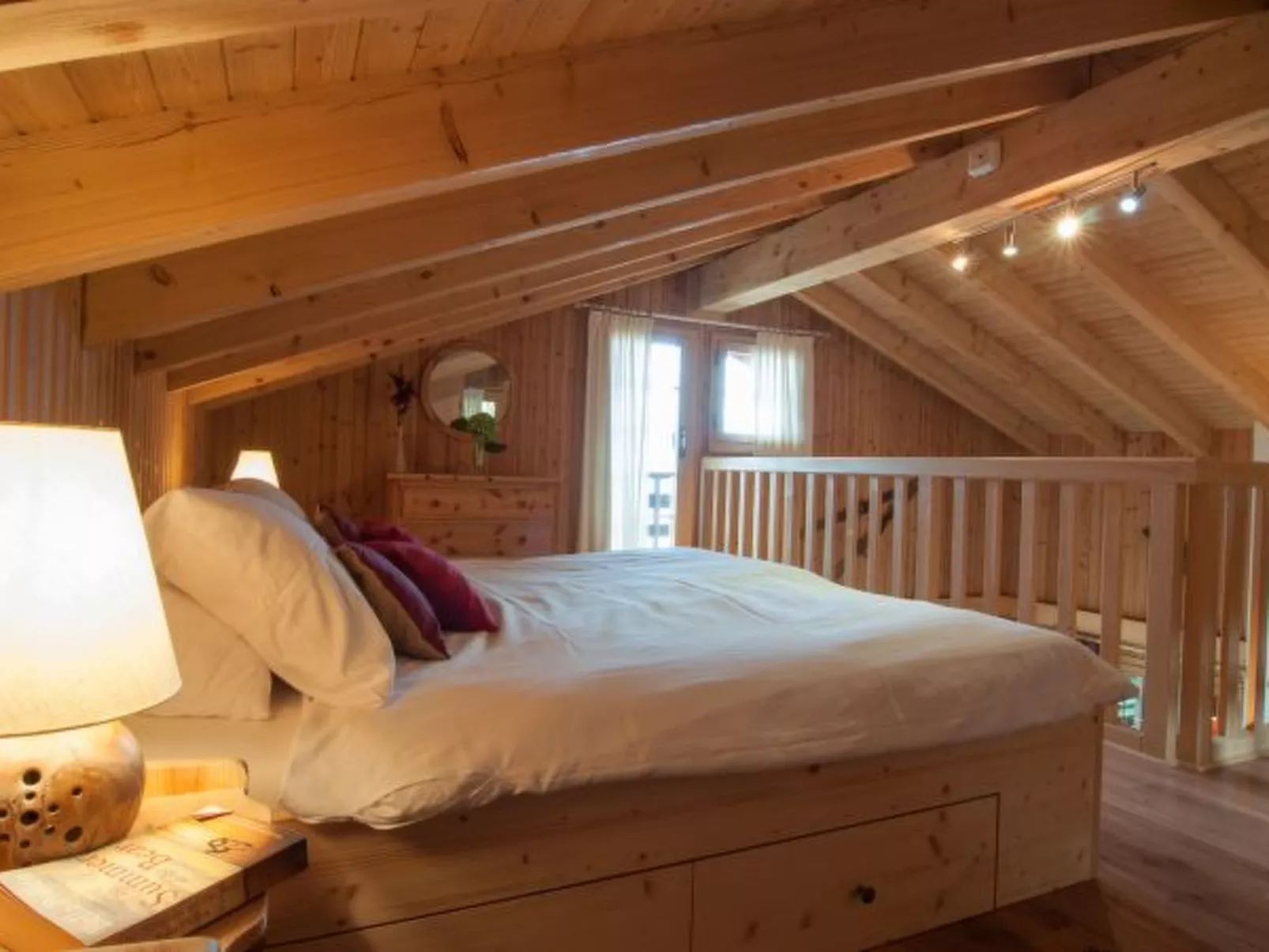 Chalet Lisa, ski-in/out, accessible by car - Binnen