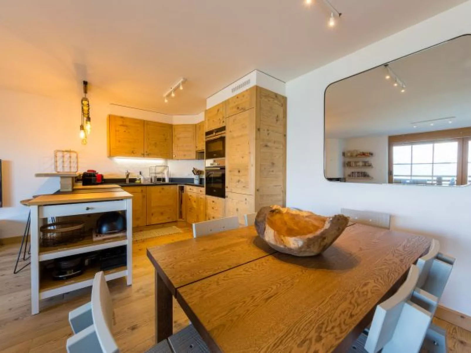 Nendaz 2 bedroom apartment - close ski lift (R31) - Binnen