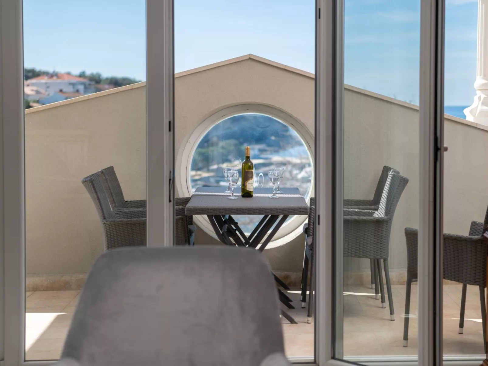 Apartments Donatella -Apt 2- mit Meerblick - Image-tags.info