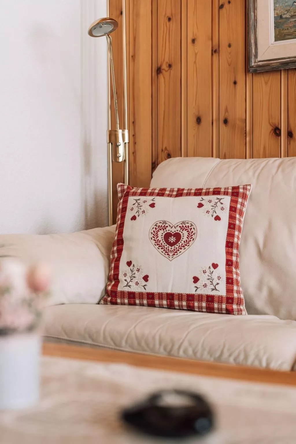 Hohturnen 2,5-Zimmer Wohnung - Binnen