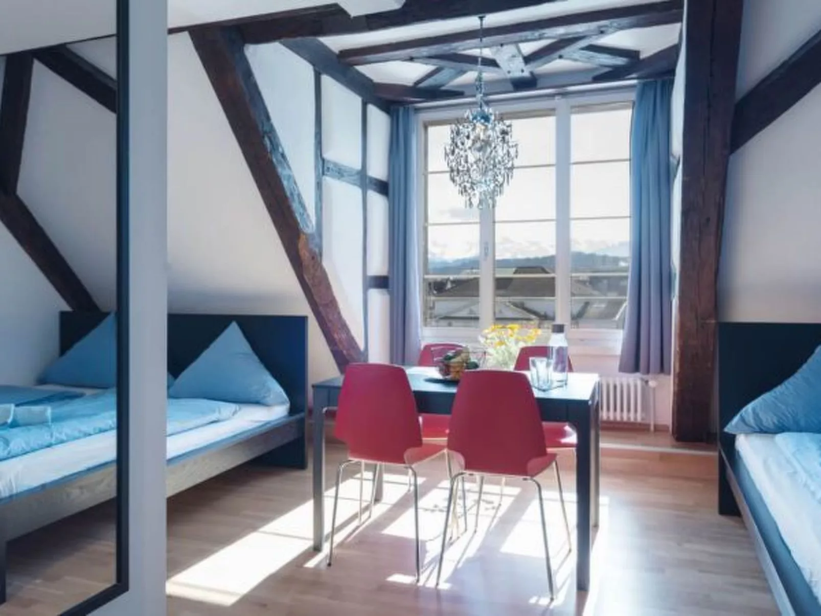 LU Mars IVb - Chapel Bridge HITrental Apartment - Binnen