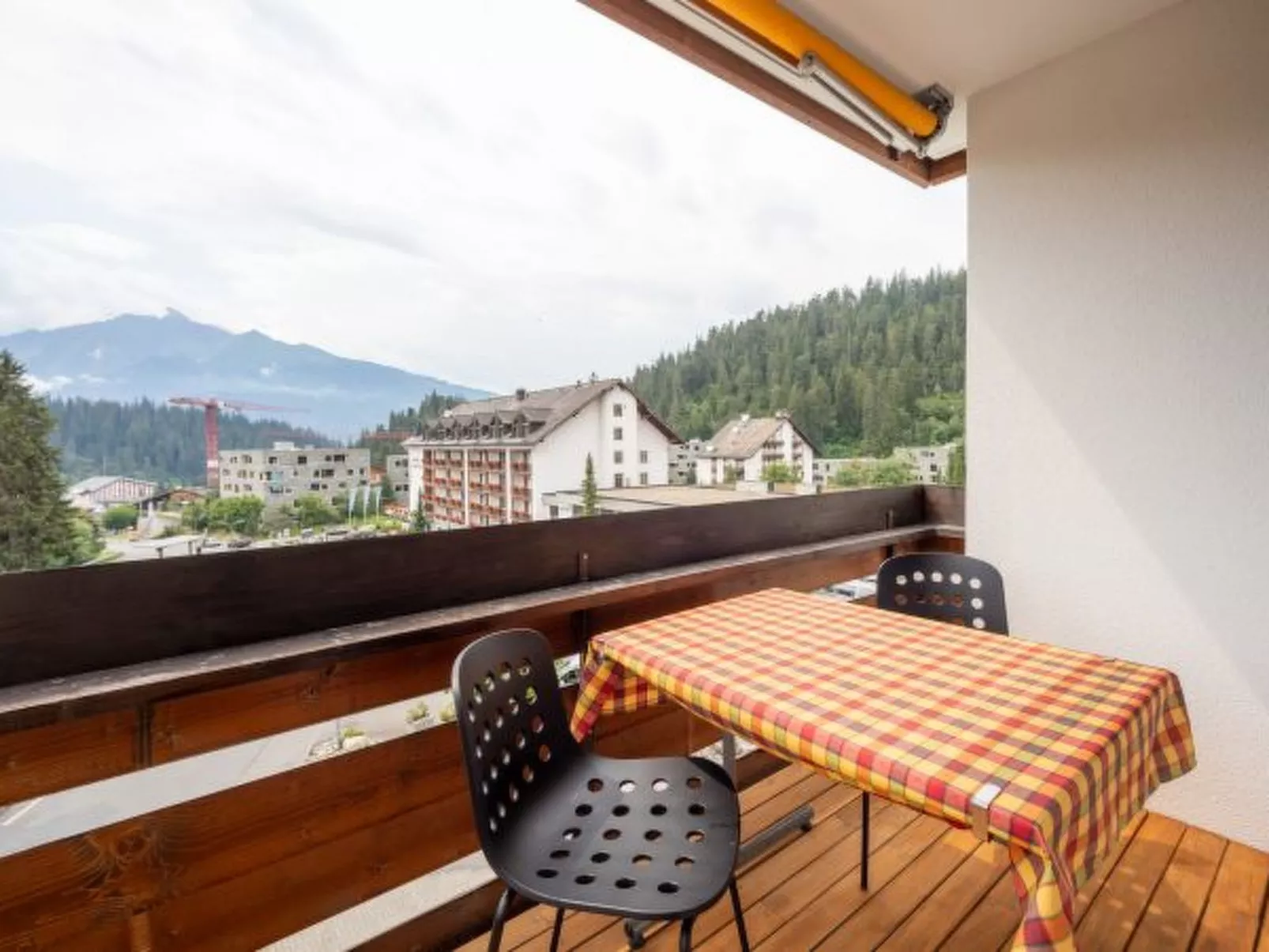 Casa Cannaretsch - Buiten