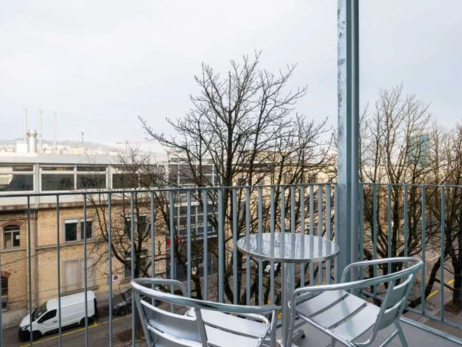 ZH Blue 3 - Letzigrund HITrental Apartment - Buiten