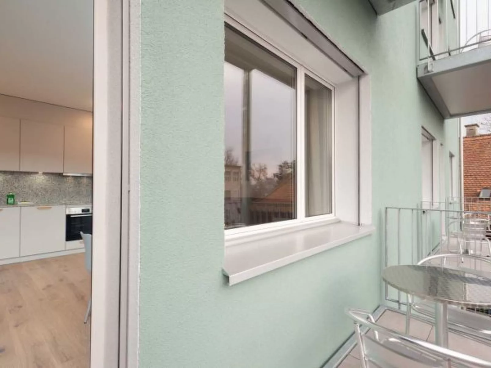 ZH Yellow 4- Letzigrund HITrental Apartment - Buiten