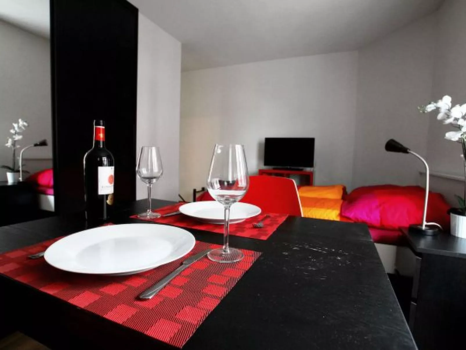 ZH Cranberry lV - Oerlikon HITrental Apartment - Binnen