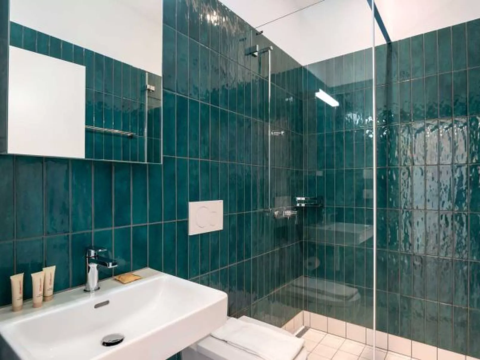ZH Red 4 - Letzigrund HITrental Apartment - Binnen
