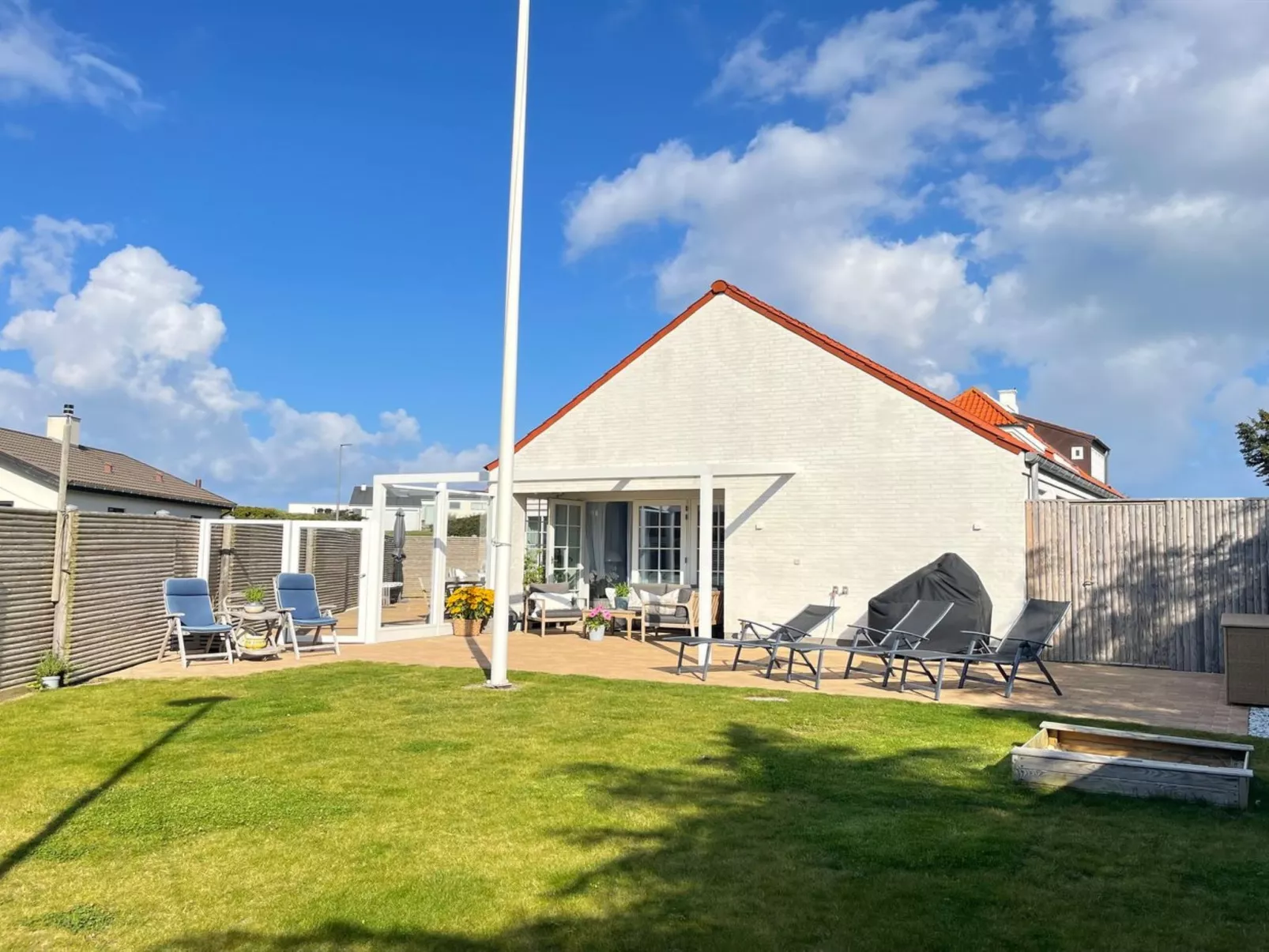 "Janin" - 110m from the sea - Buiten