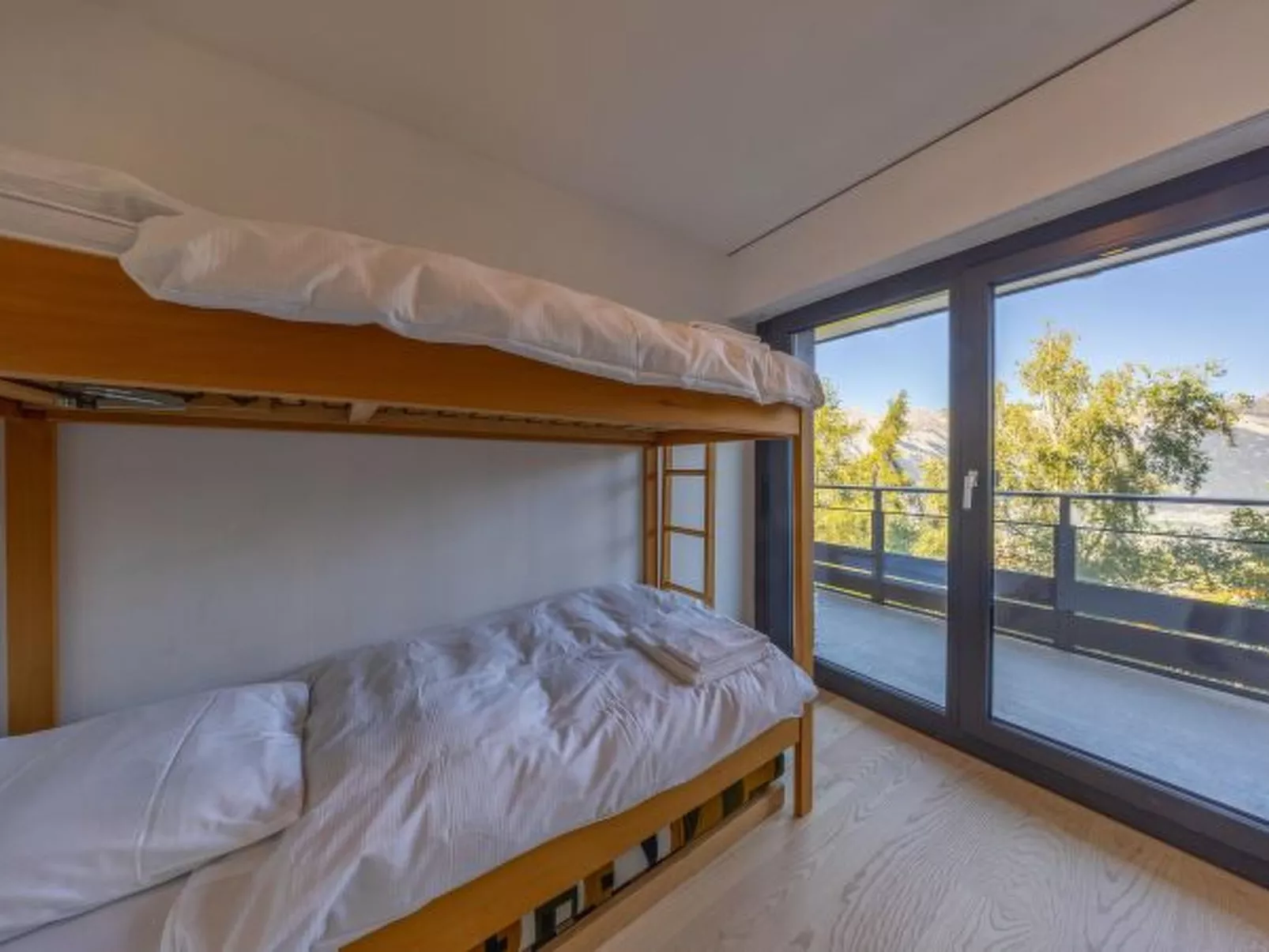 Nid d'Aigle J0 - Cosy, proche centre, 2 chambres - Binnen