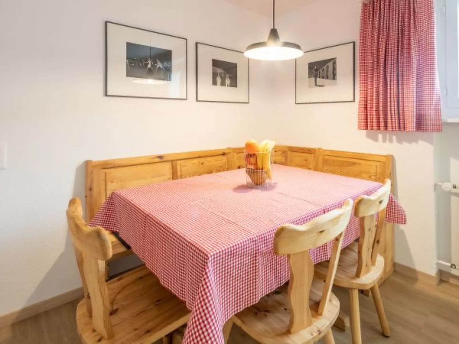 Casa Casura - Binnen