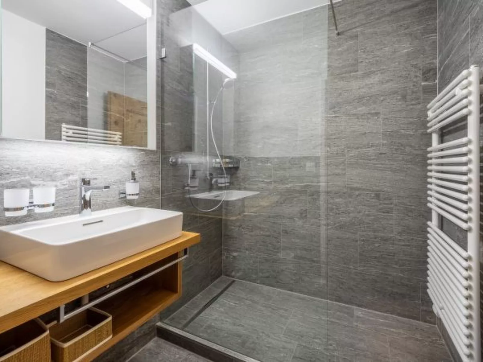 Val Signina 1-13a - Binnen