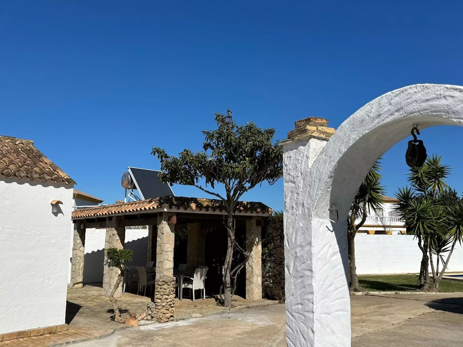 Gemütliches Ferienhaus für 8 Personen - Buiten