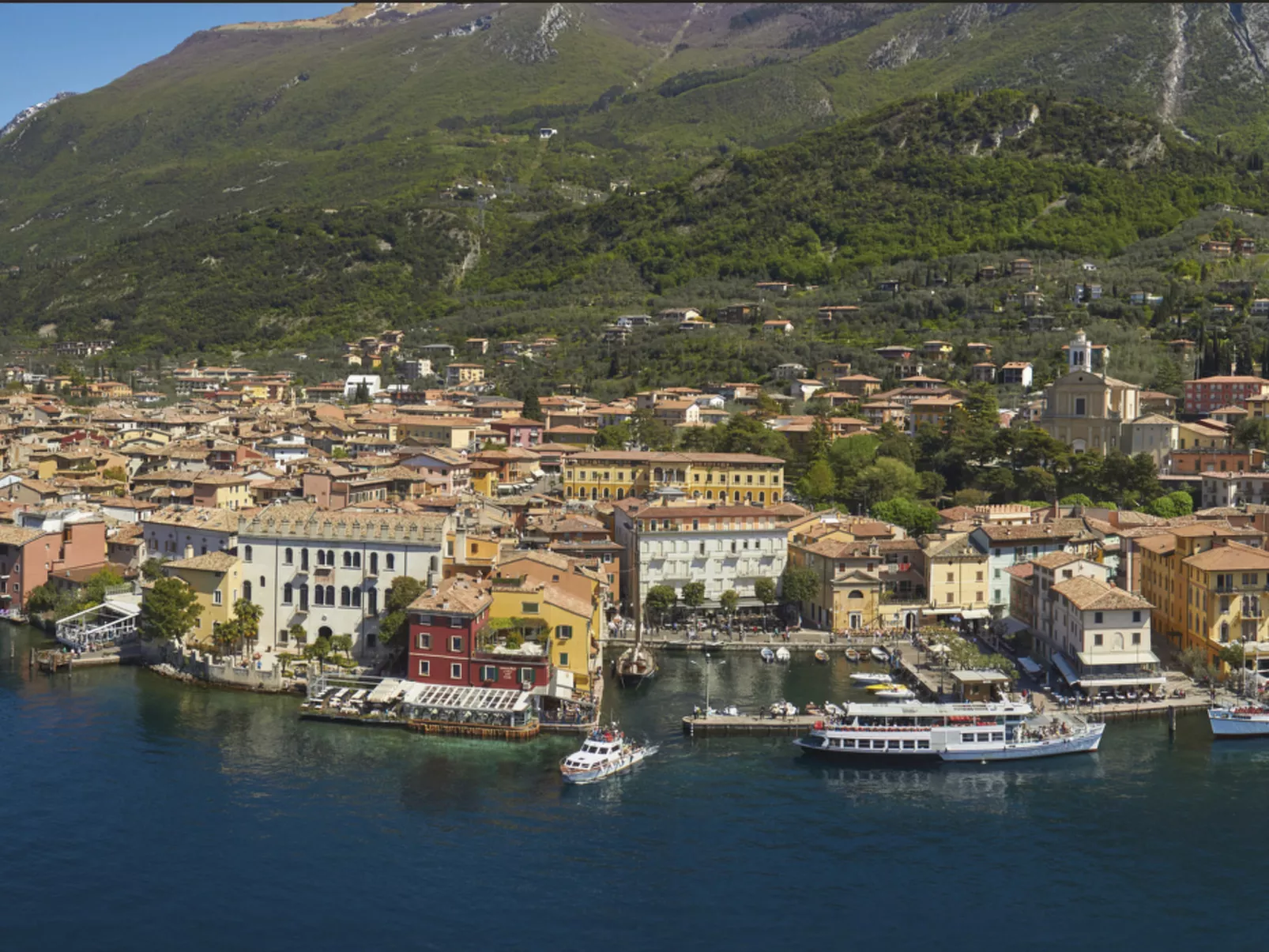 Wohnung in Malcesine mit Privatstrand - Image-tags.info