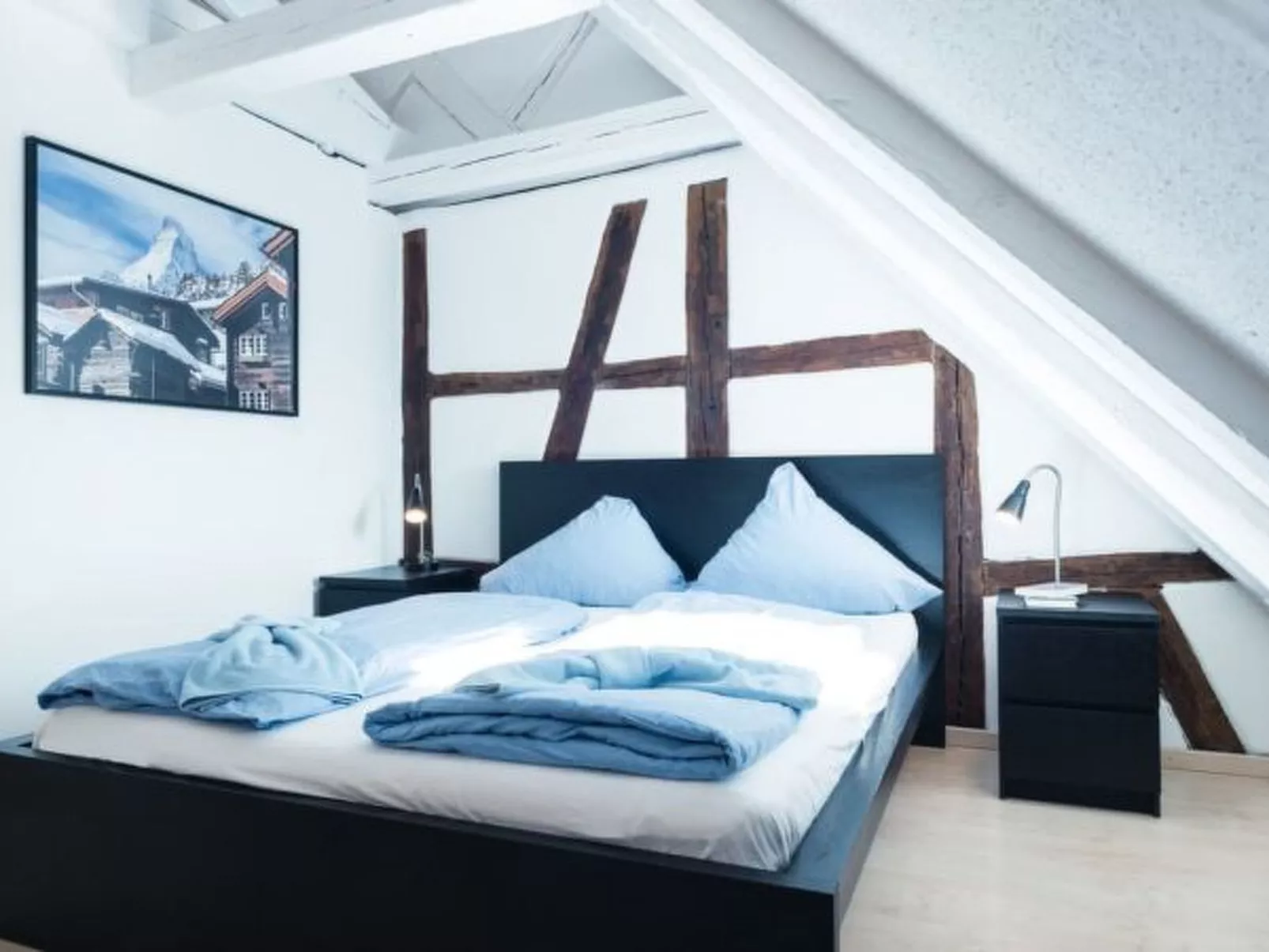 LU Sun IV - Chapel Bridge HITrental Apartment - Binnen