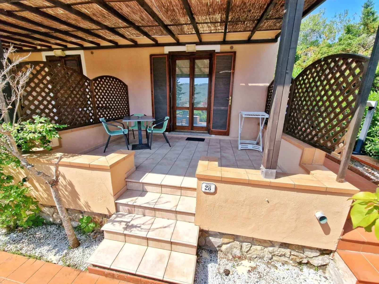 Ein-Zimmer-Wohnung 3 Betten - Buiten