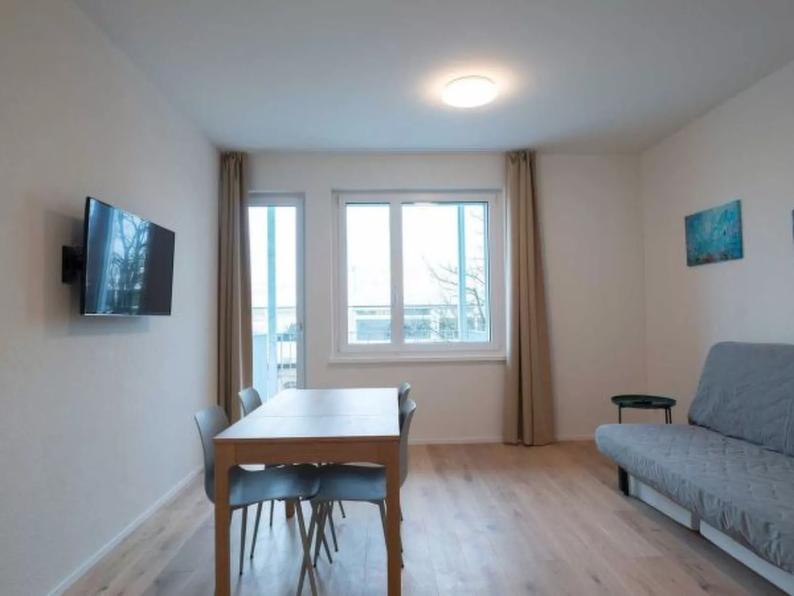 ZH Blue 3 - Letzigrund HITrental Apartment - Binnen