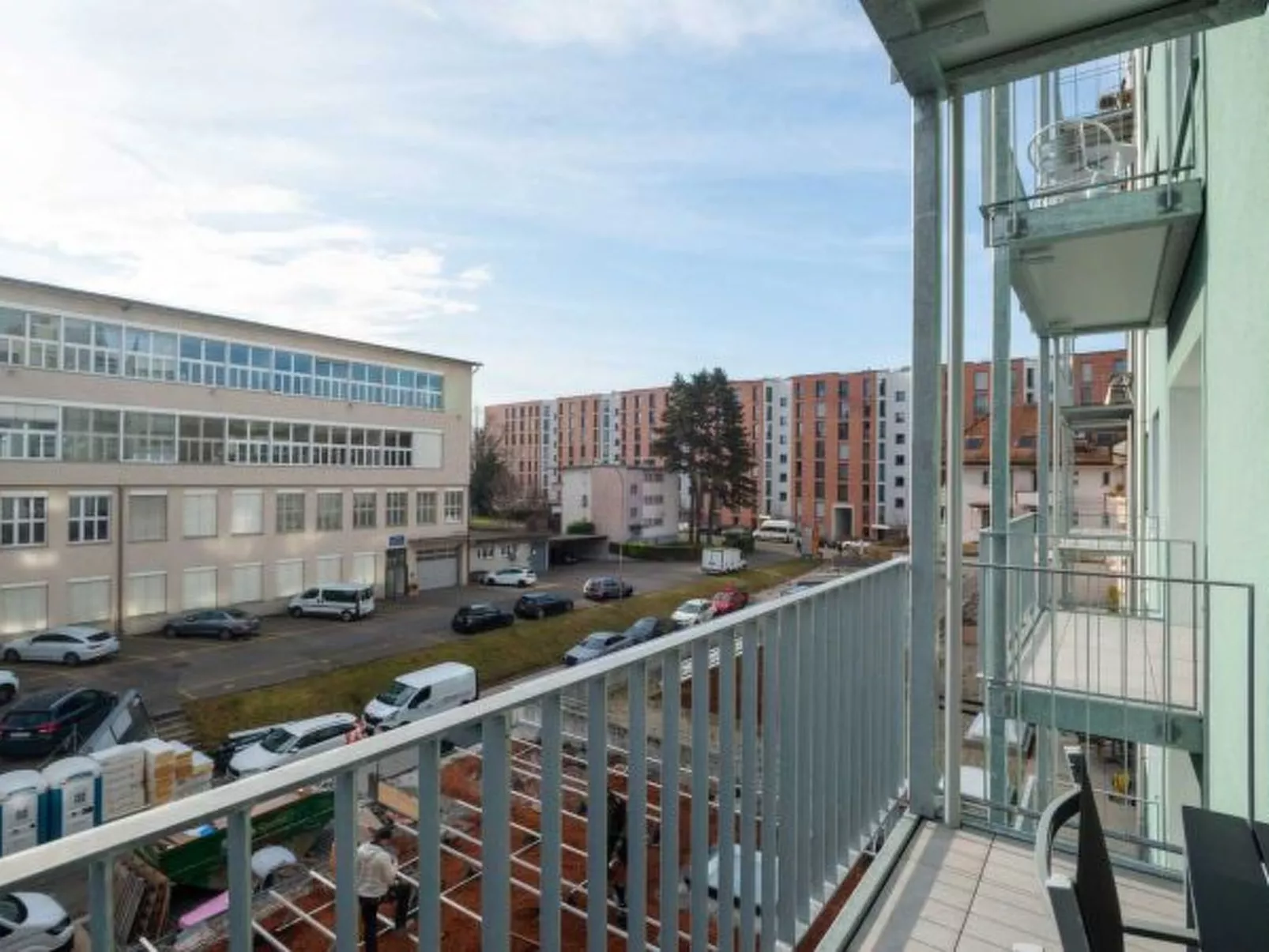 ZH Pink 1 - Letzigrund HITrental Apartment - Buiten