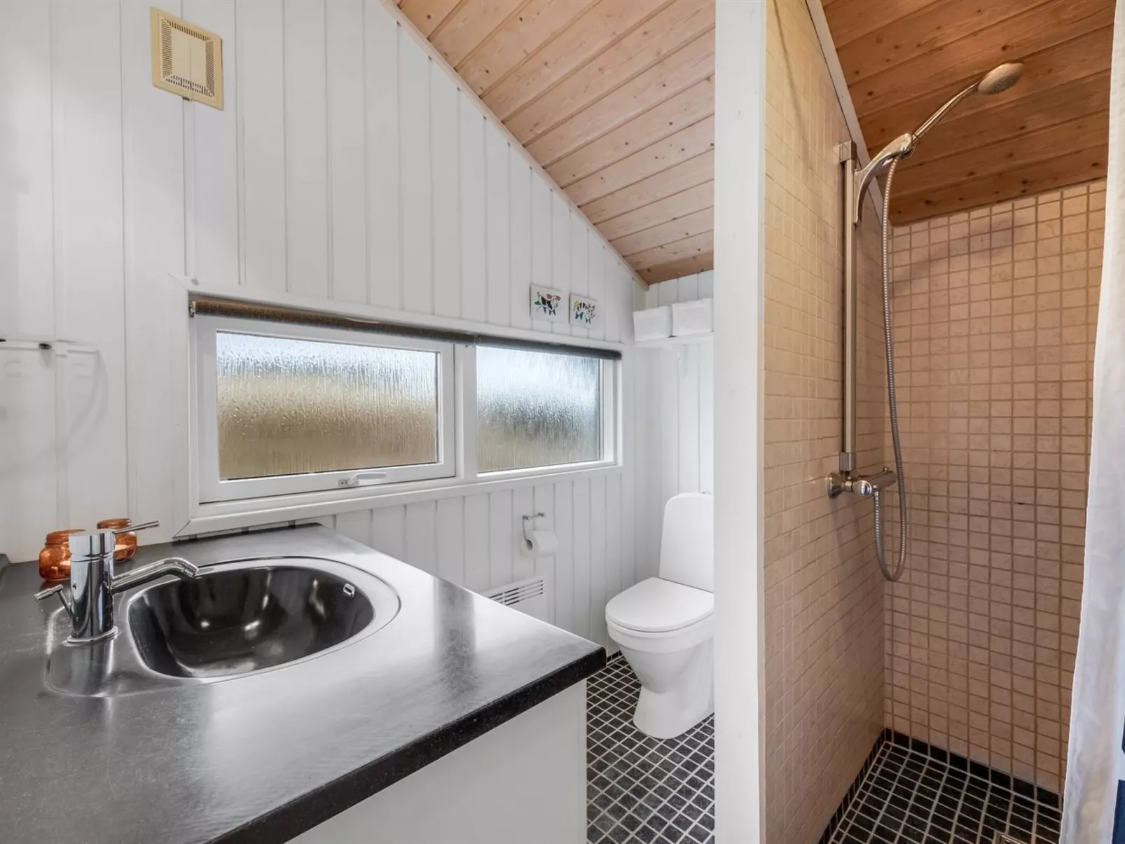 "Fritza" - 400m from the sea - Binnen